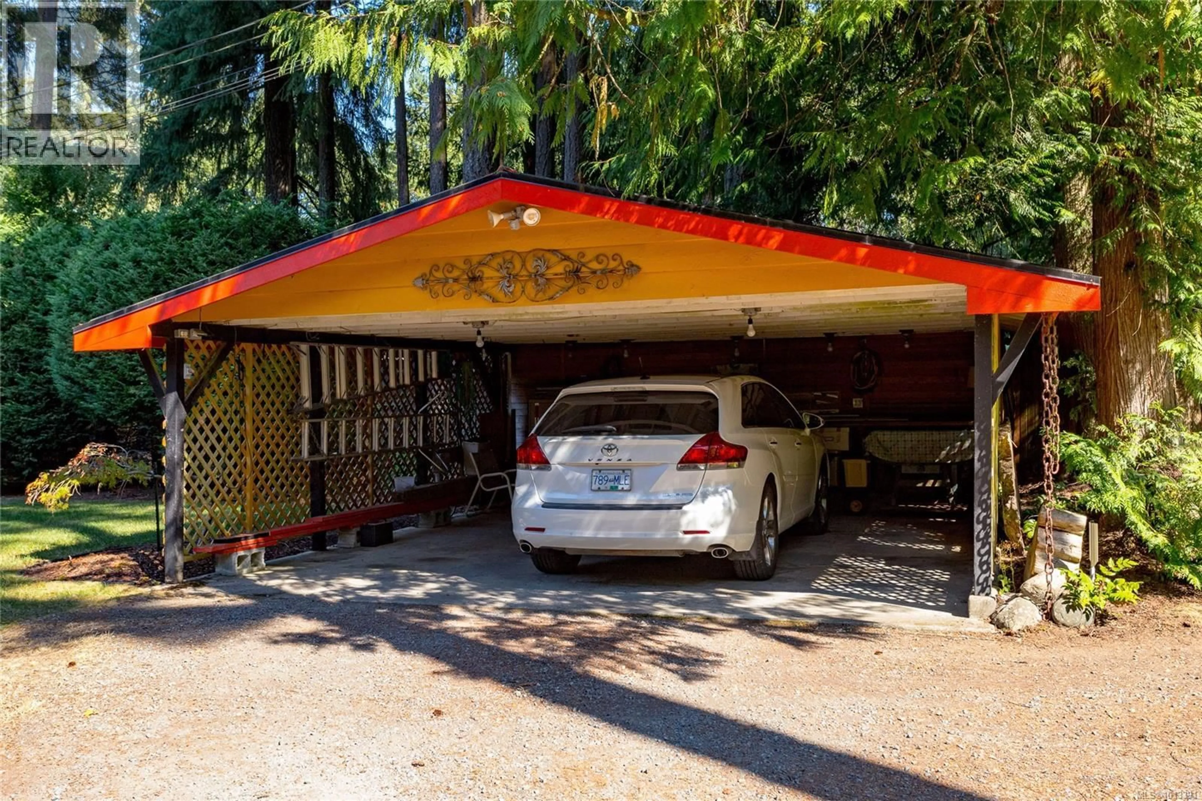 Indoor garage for 1215 BRAITHWAITE DRIVE, Cobble Hill British Columbia V8H0G3