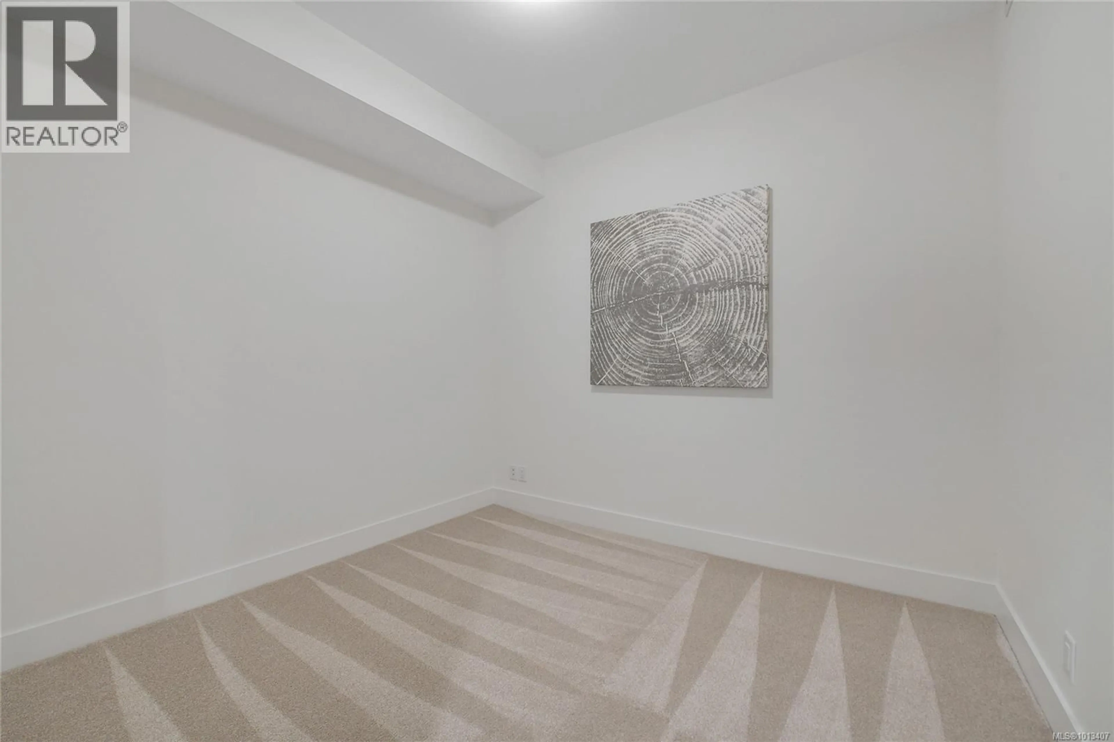A pic of a room for 302 - 1114 SAMAR CRESCENT, Langford British Columbia V9B7C5