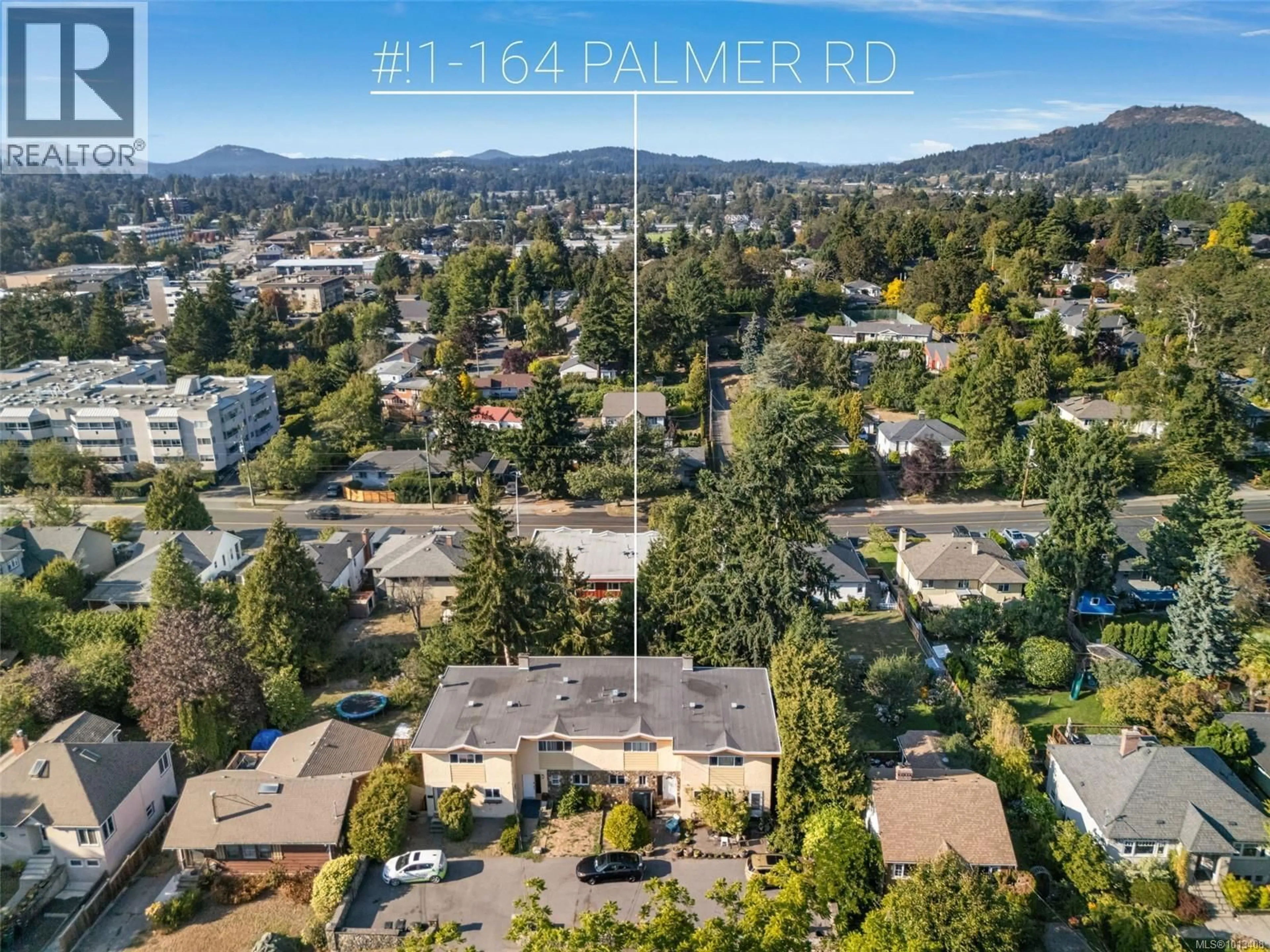 A pic from outside/outdoor area/front of a property/back of a property/a pic from drone, unknown for 1 - 1164 PALMER ROAD, Saanich British Columbia V8P2H6