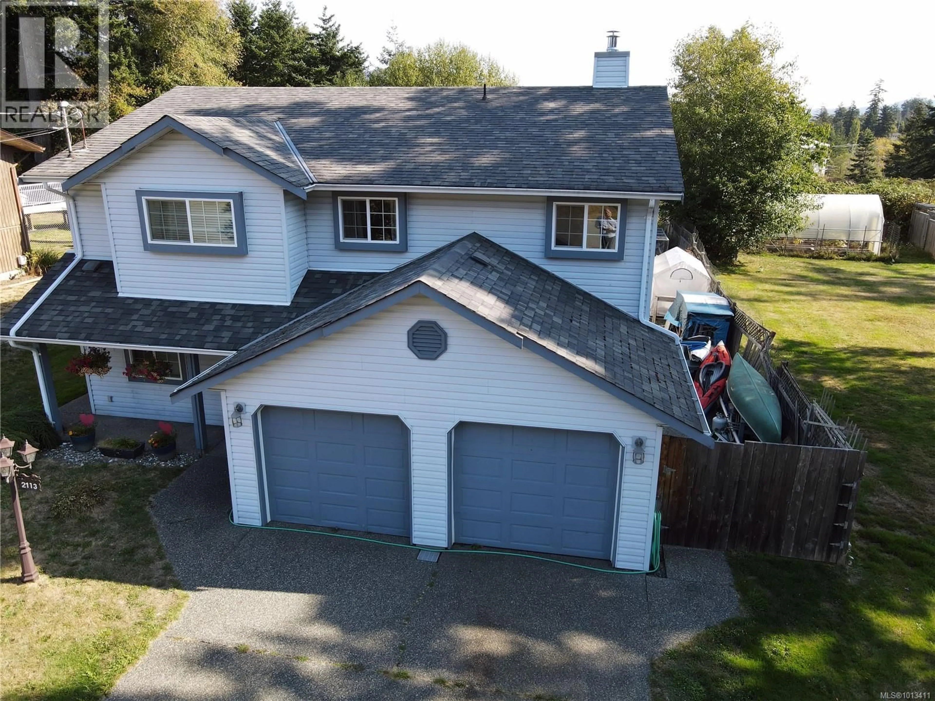 A pic from outside/outdoor area/front of a property/back of a property/a pic from drone, street for 2113 AMETHYST WAY, Sooke British Columbia V9Z0M2