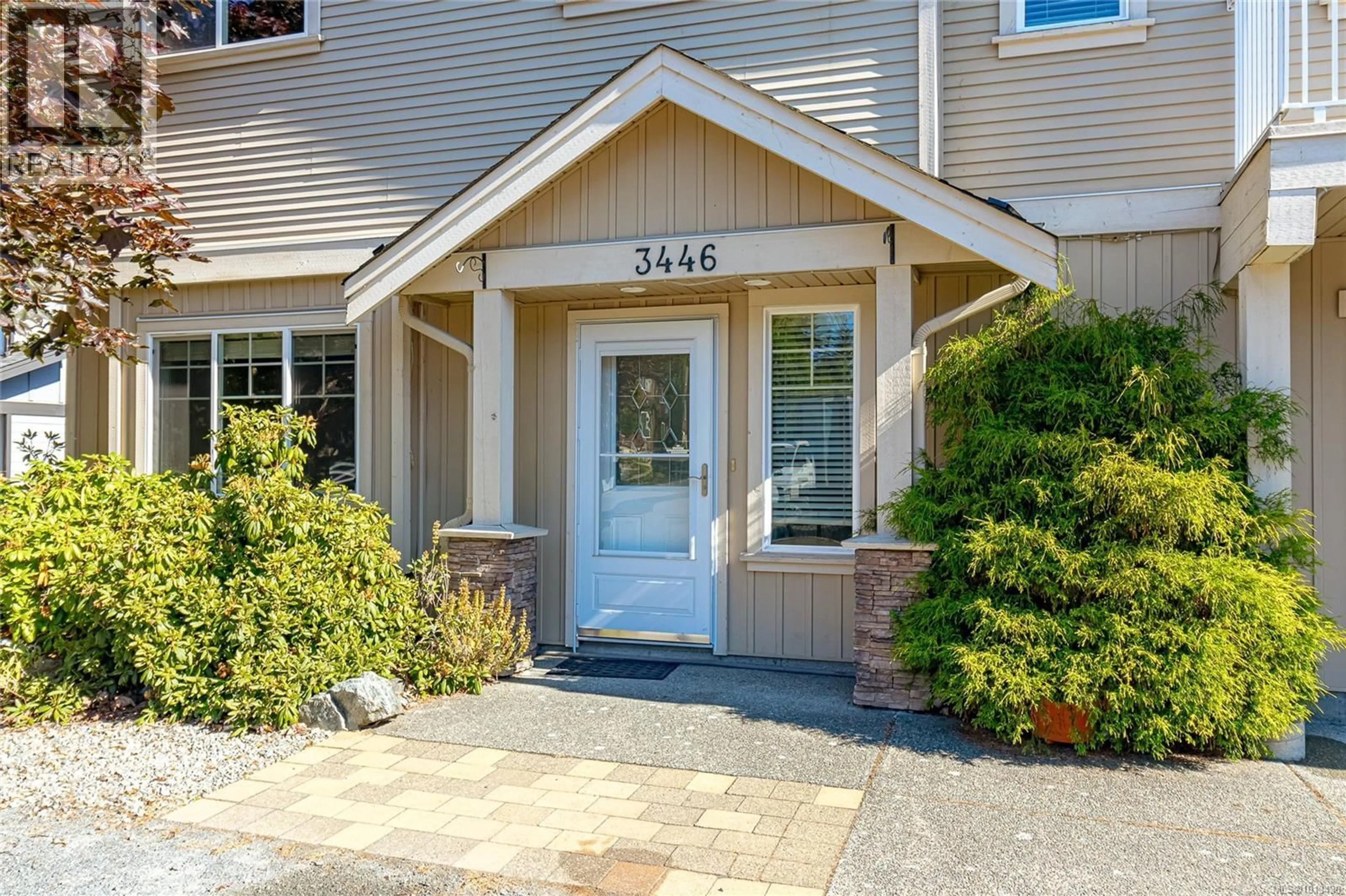 Indoor entryway for 3446 HAPPY VALLEY ROAD, Langford British Columbia L1L1L1