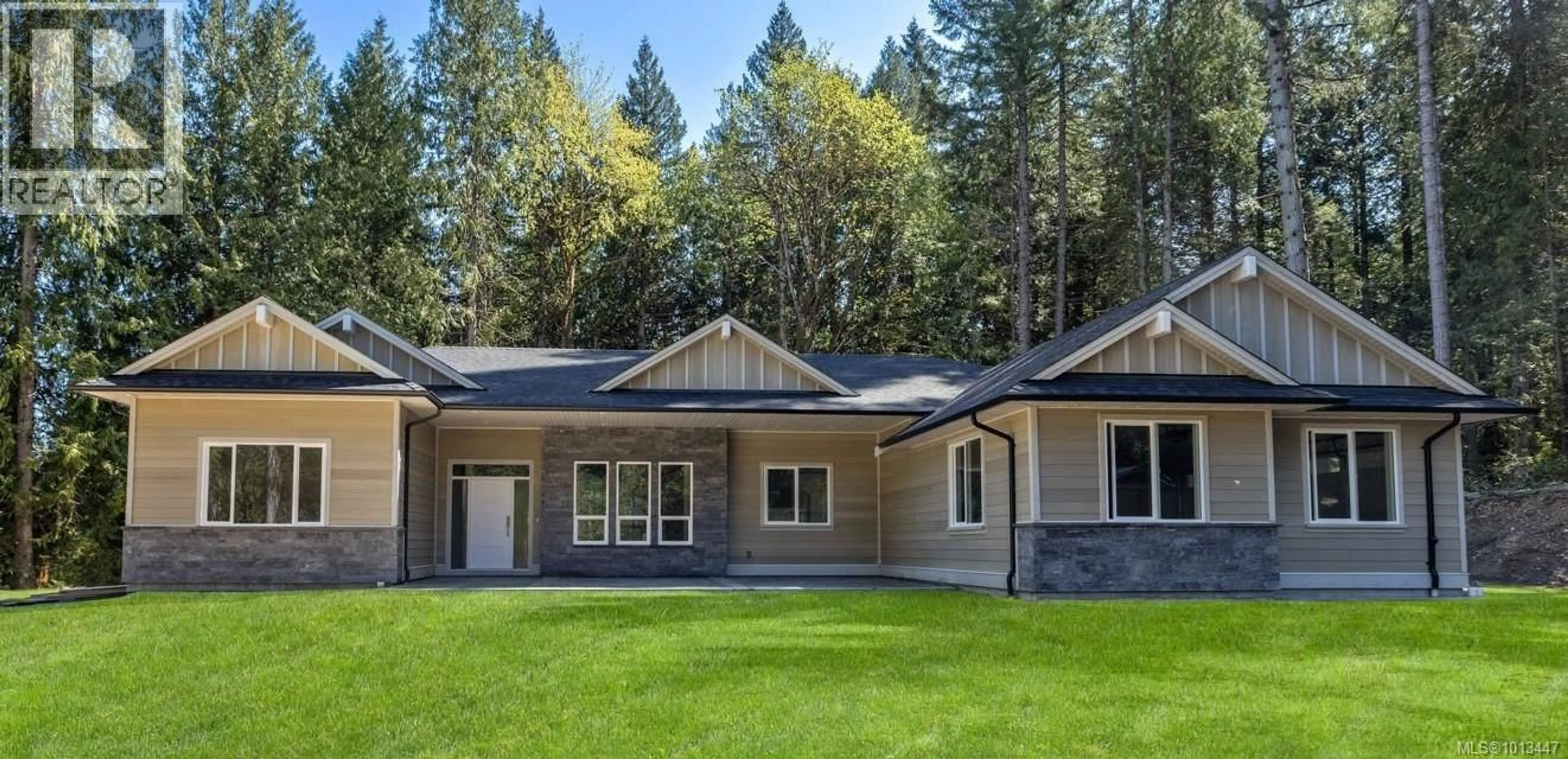 Home with vinyl exterior material, unknown for 1054 FERN RIDGE DRIVE, Mill Bay British Columbia V0R2P2