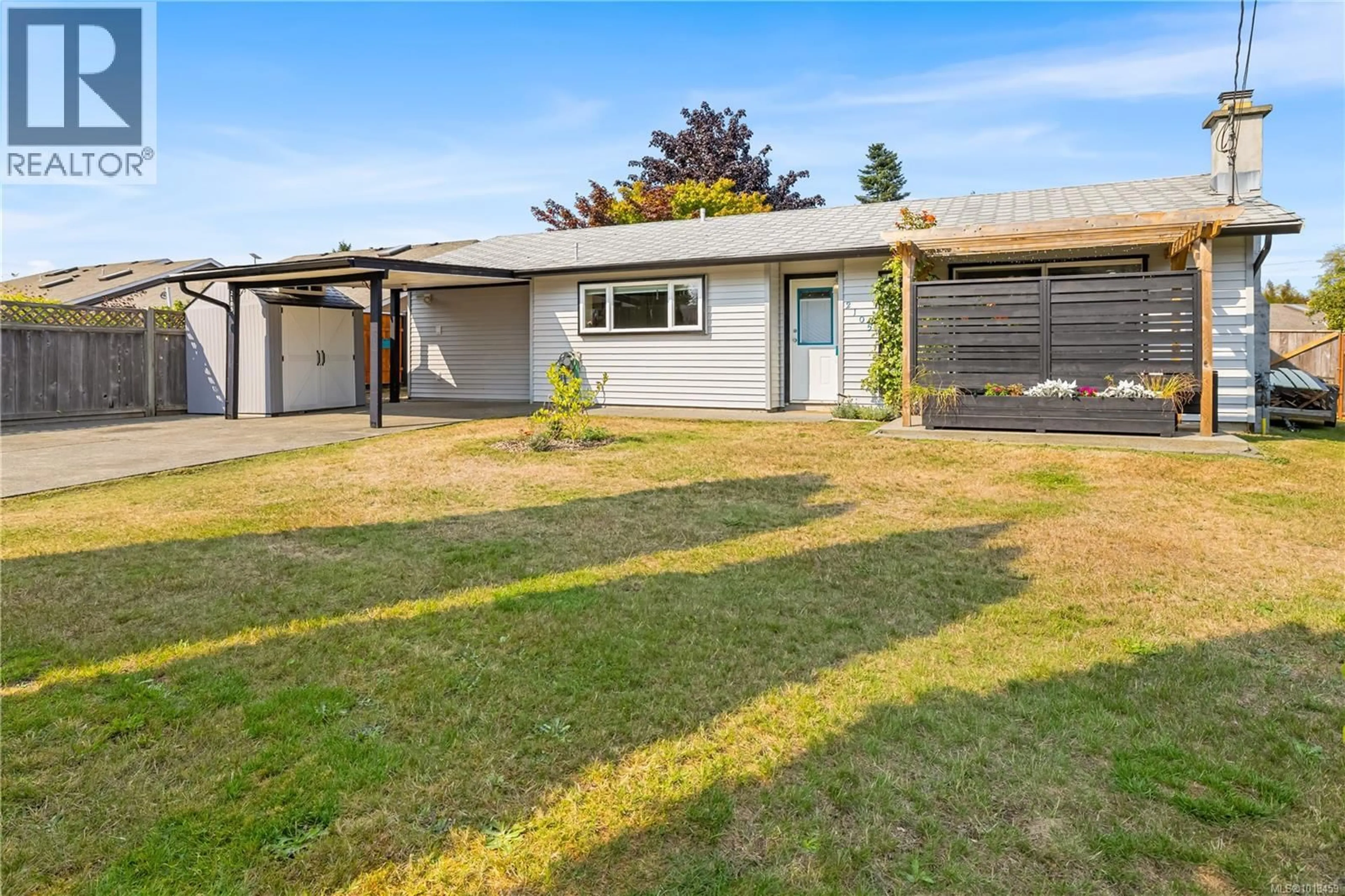 A pic from outside/outdoor area/front of a property/back of a property/a pic from drone, street for 2105 ARNASON ROAD, Campbell River British Columbia V9W5Z4