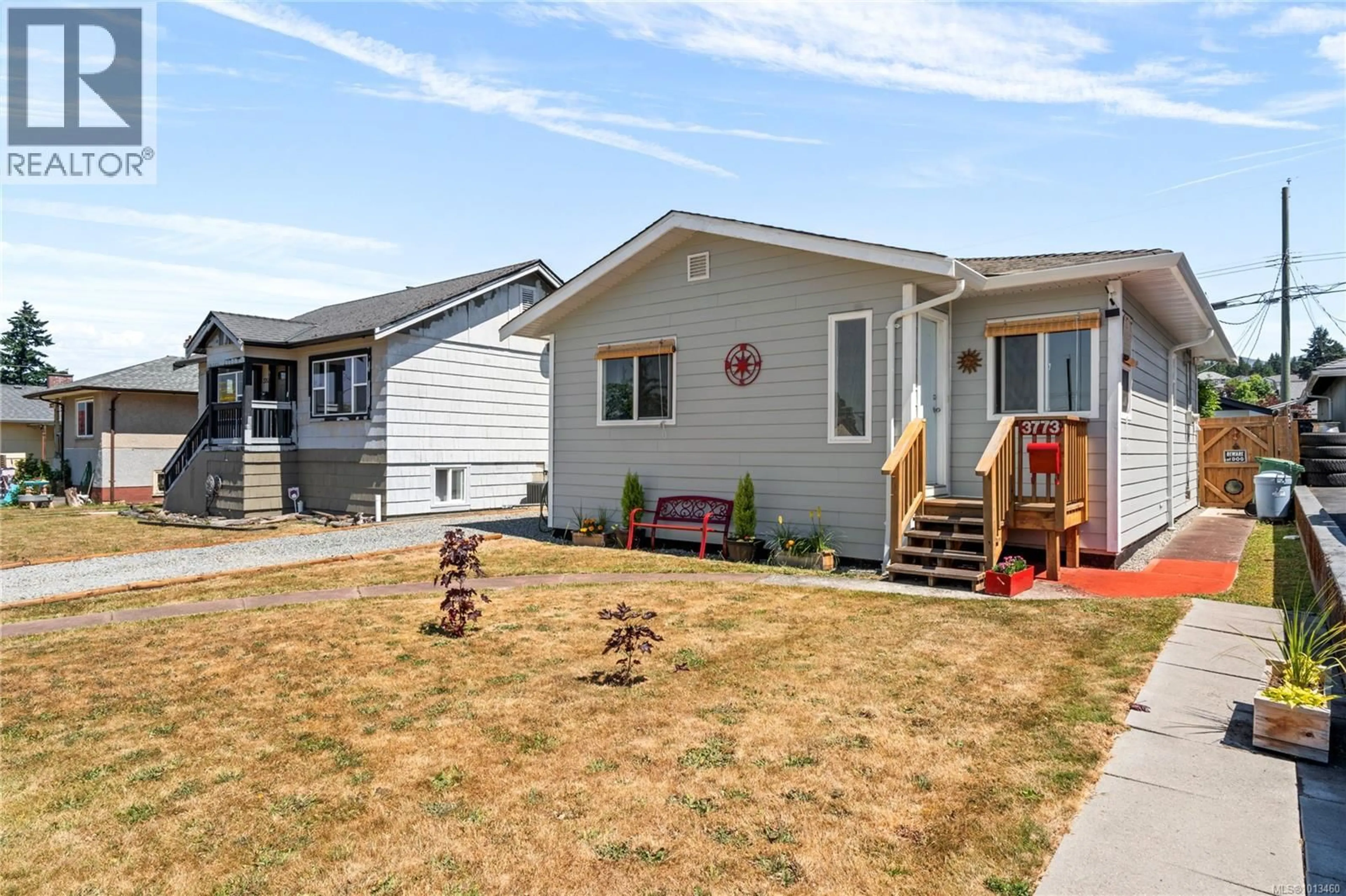 Home with vinyl exterior material, street for 3773 14TH AVENUE, Port Alberni British Columbia V9Y5B8