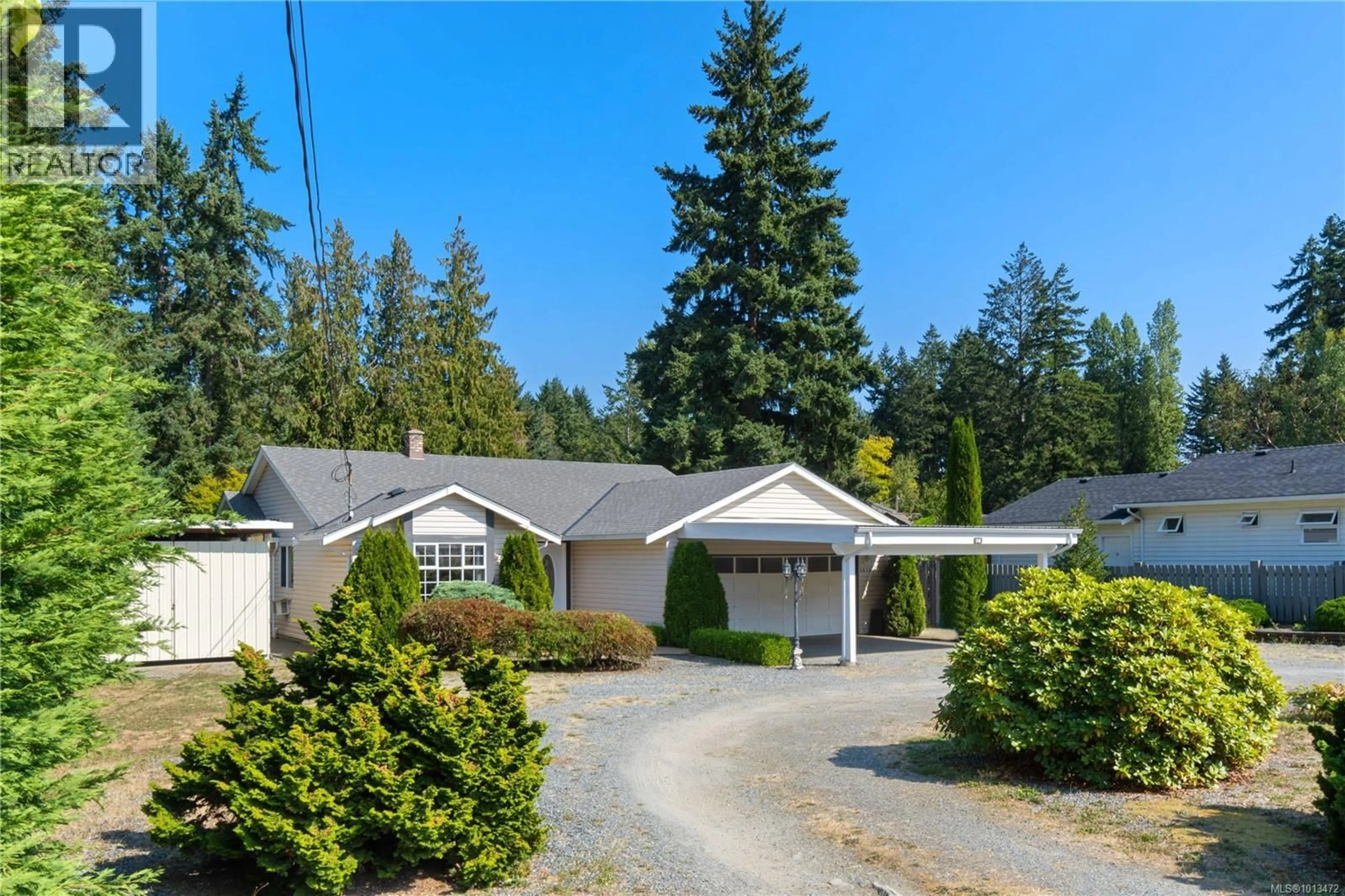 A pic from outside/outdoor area/front of a property/back of a property/a pic from drone, street for 5634 METRAL DRIVE, Nanaimo British Columbia V9T2L3