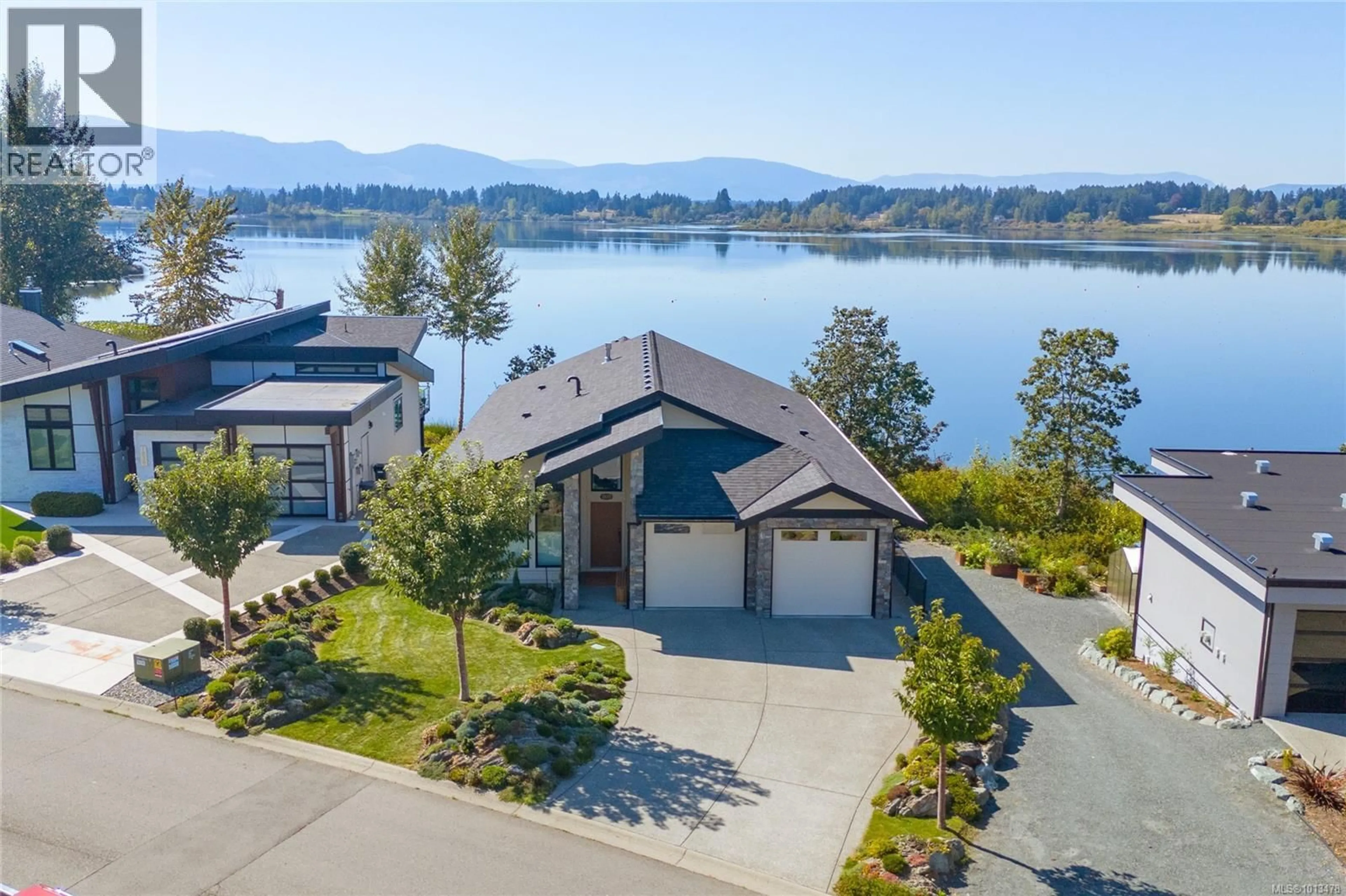 A pic from outside/outdoor area/front of a property/back of a property/a pic from drone, water/lake/river/ocean view for 1835 WESTLOCK ROAD, Duncan British Columbia V9L5N7