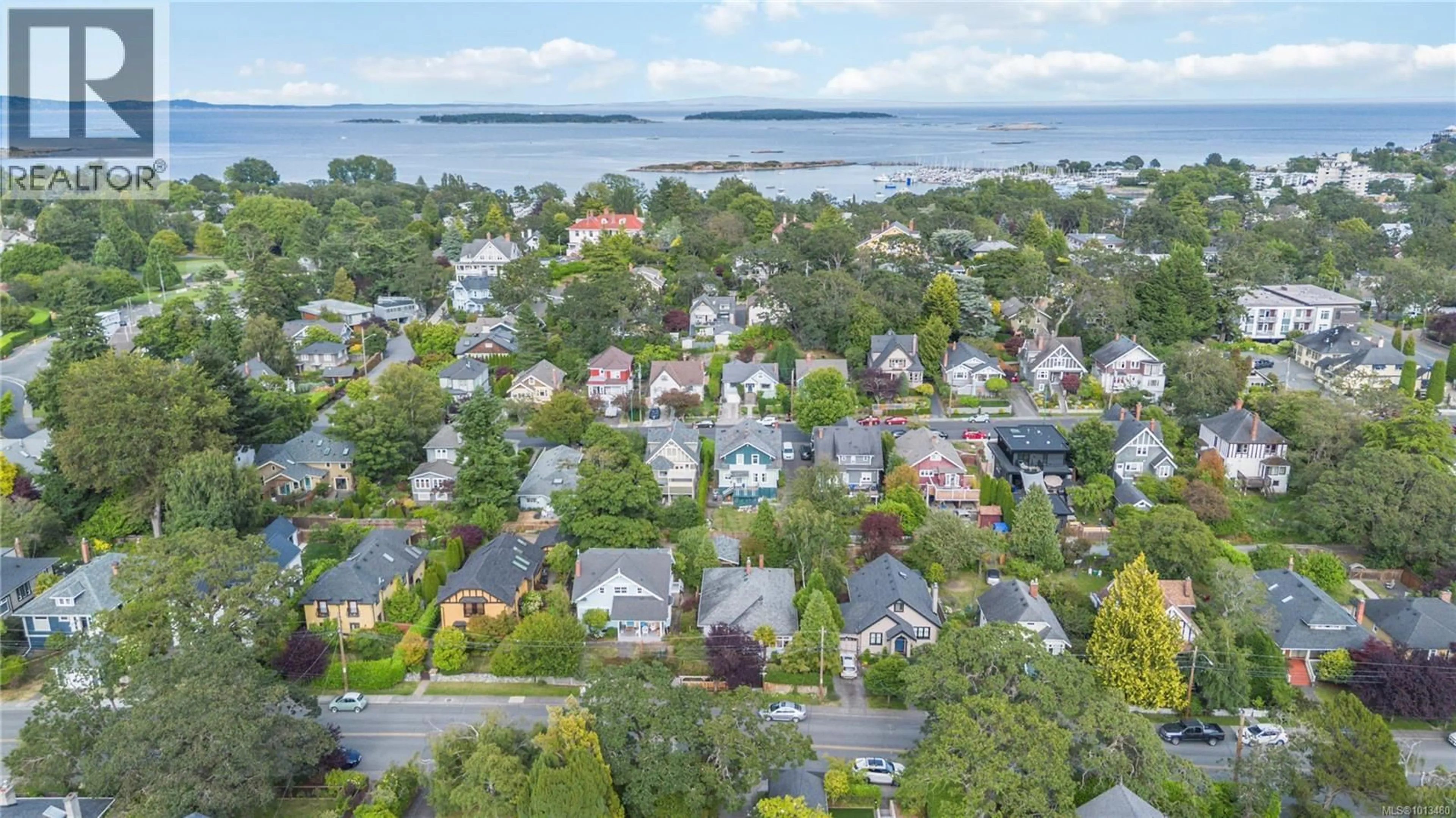 A pic from outside/outdoor area/front of a property/back of a property/a pic from drone, water/lake/river/ocean view for 1579 HAMPSHIRE ROAD, Oak Bay British Columbia V8R5T4