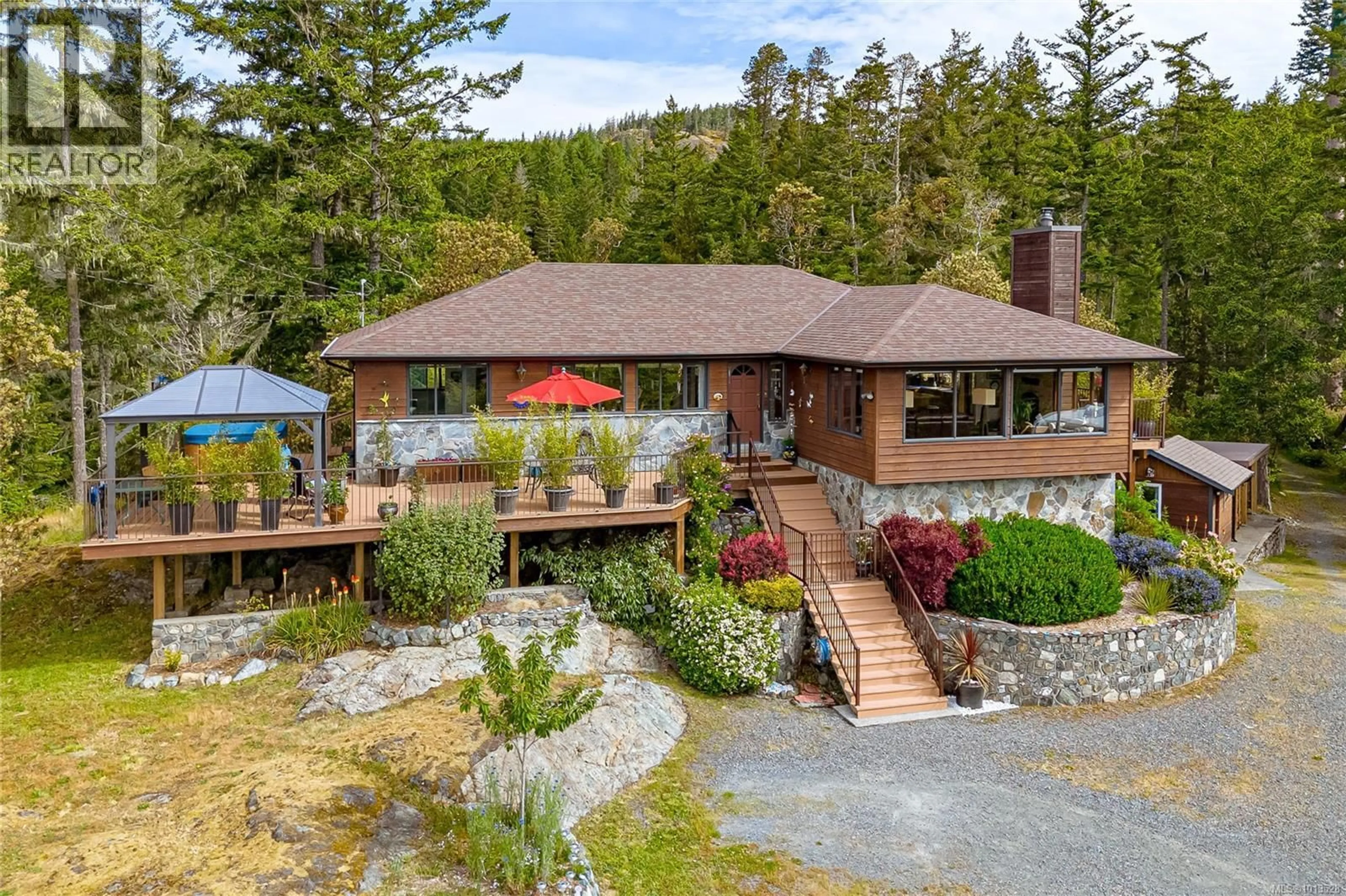 A pic from outside/outdoor area/front of a property/back of a property/a pic from drone, unknown for 5154 SOOKE ROAD, Sooke British Columbia V9Z0E3