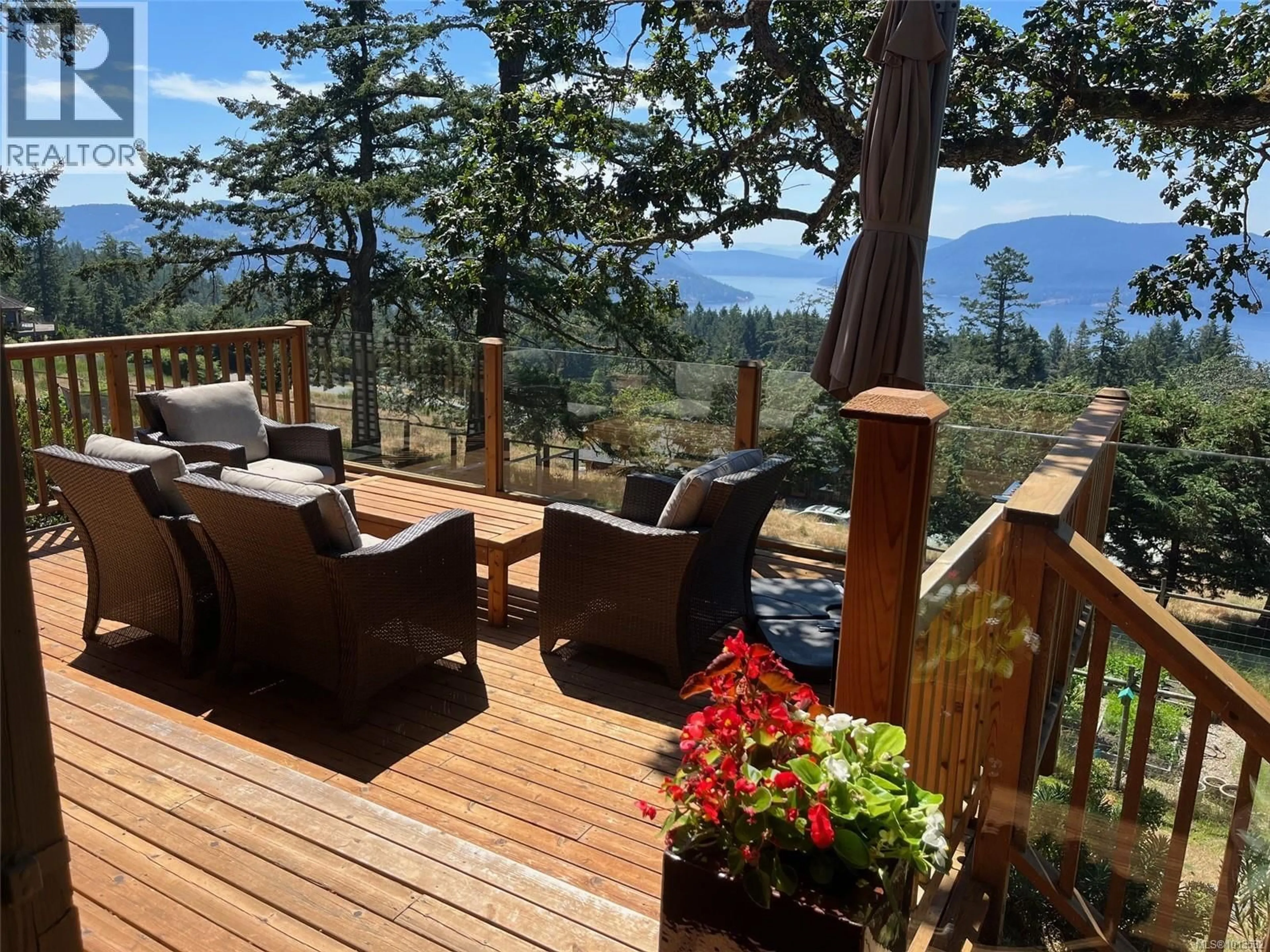Patio, mountain view for 235 CANVASBACK PLACE, Salt Spring British Columbia V8K2W5