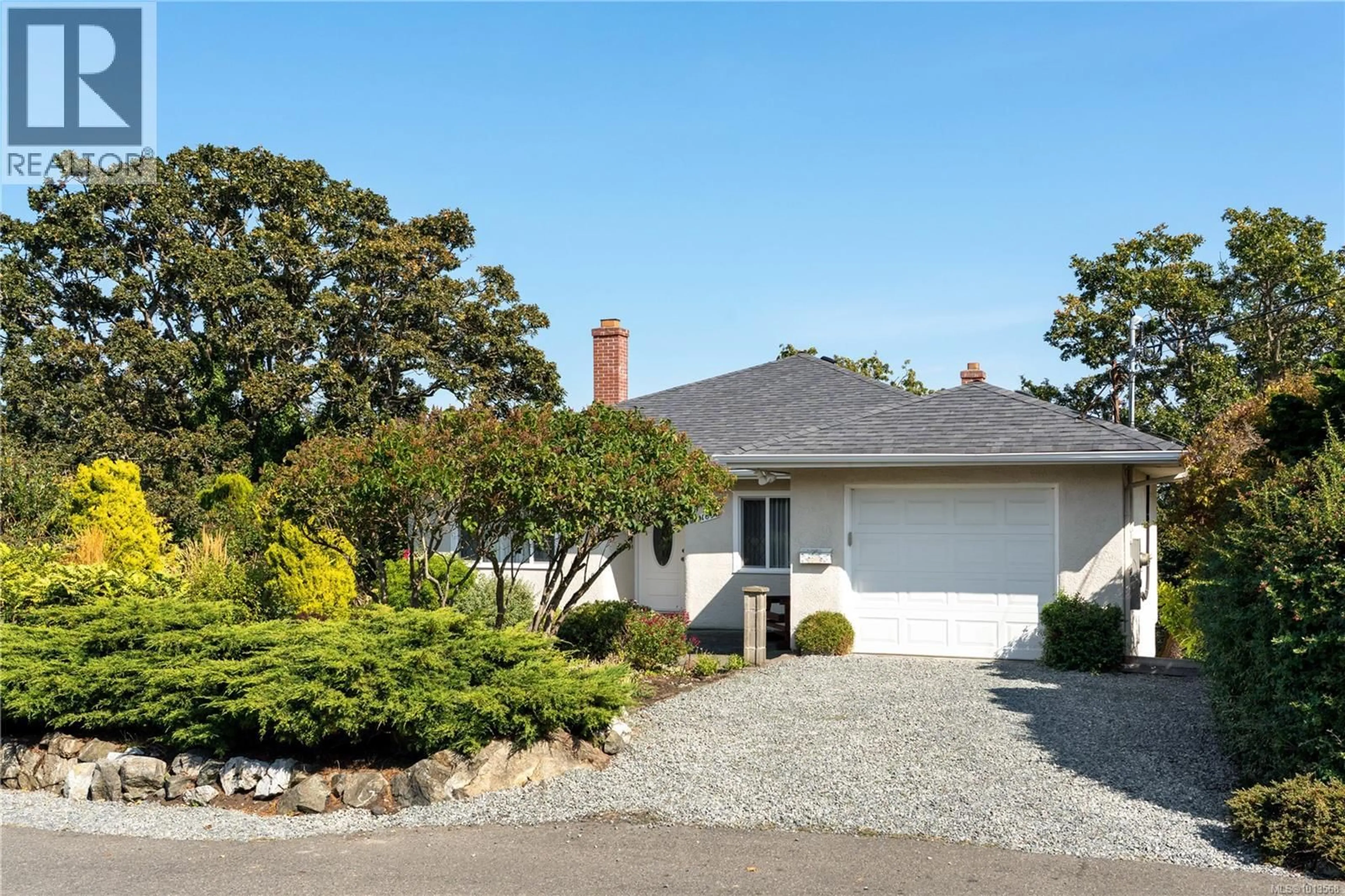 Unknown for 1697 YALE STREET, Oak Bay British Columbia V8R5N5