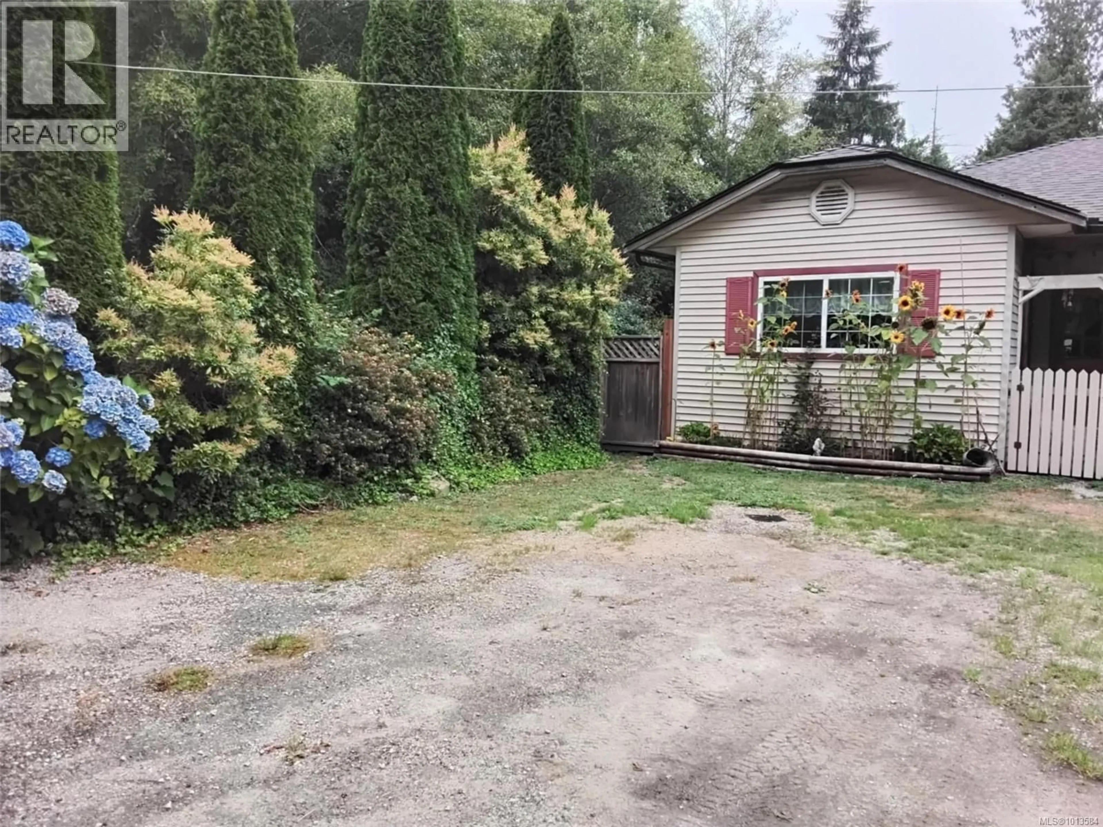 Shed for A - 280 BINNACLE ROAD, Bamfield British Columbia V0R1B0