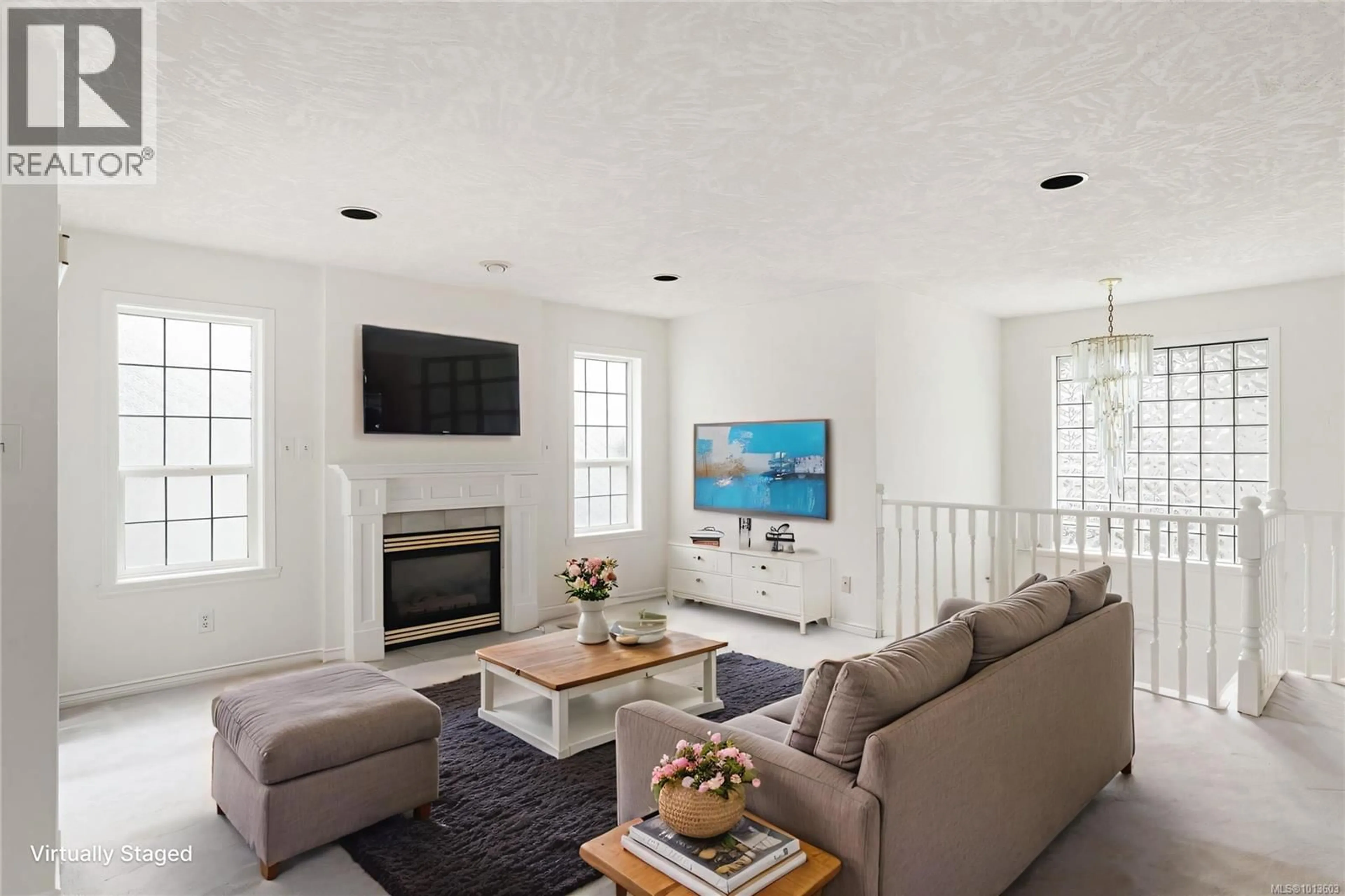 Living room with furniture, unknown for B - 604 KILDEW ROAD, Colwood British Columbia V9B1V5