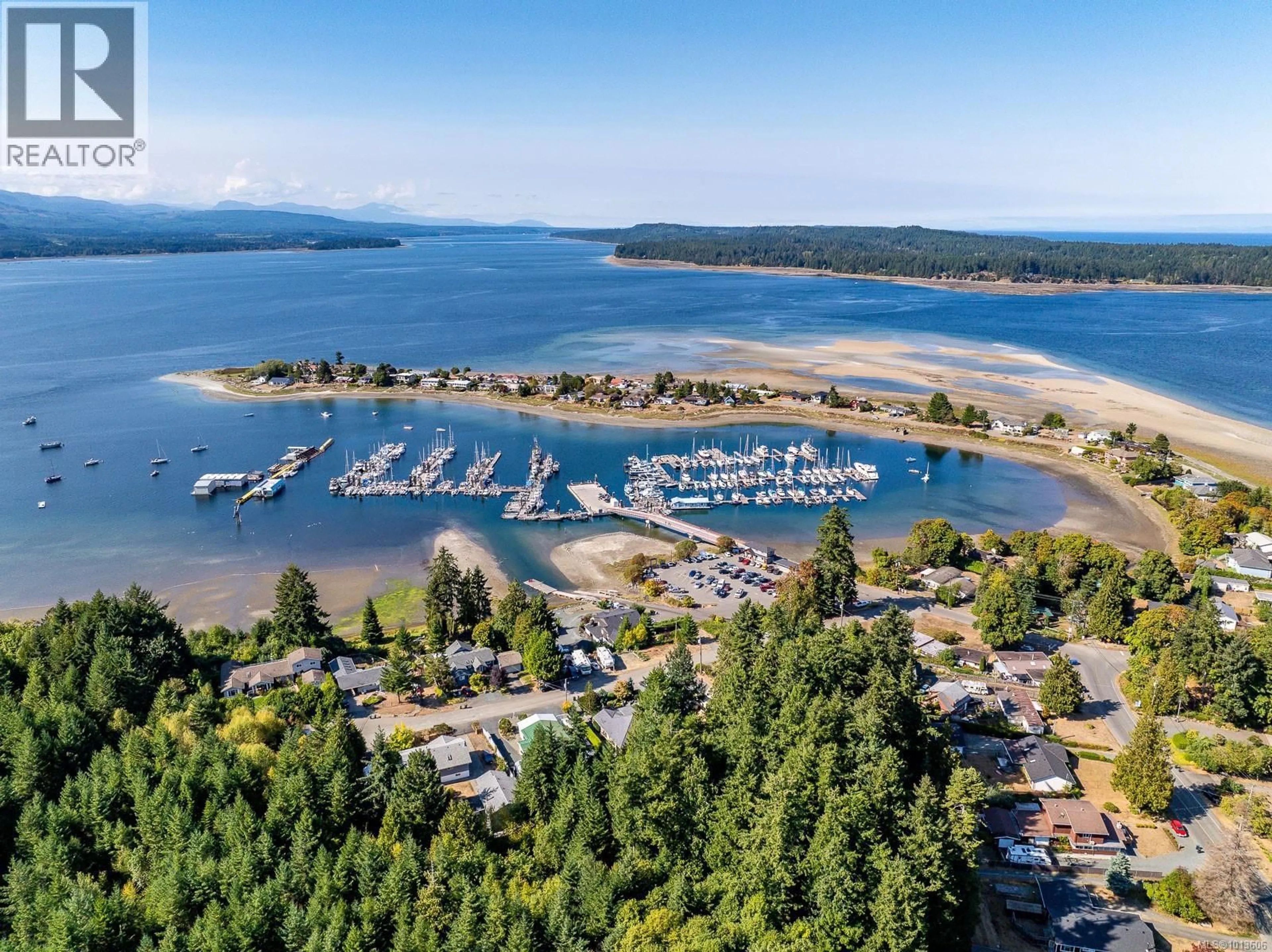 A pic from outside/outdoor area/front of a property/back of a property/a pic from drone, water/lake/river/ocean view for 10 - 5300 GAINSBERG ROAD, Bowser British Columbia V0R1G0