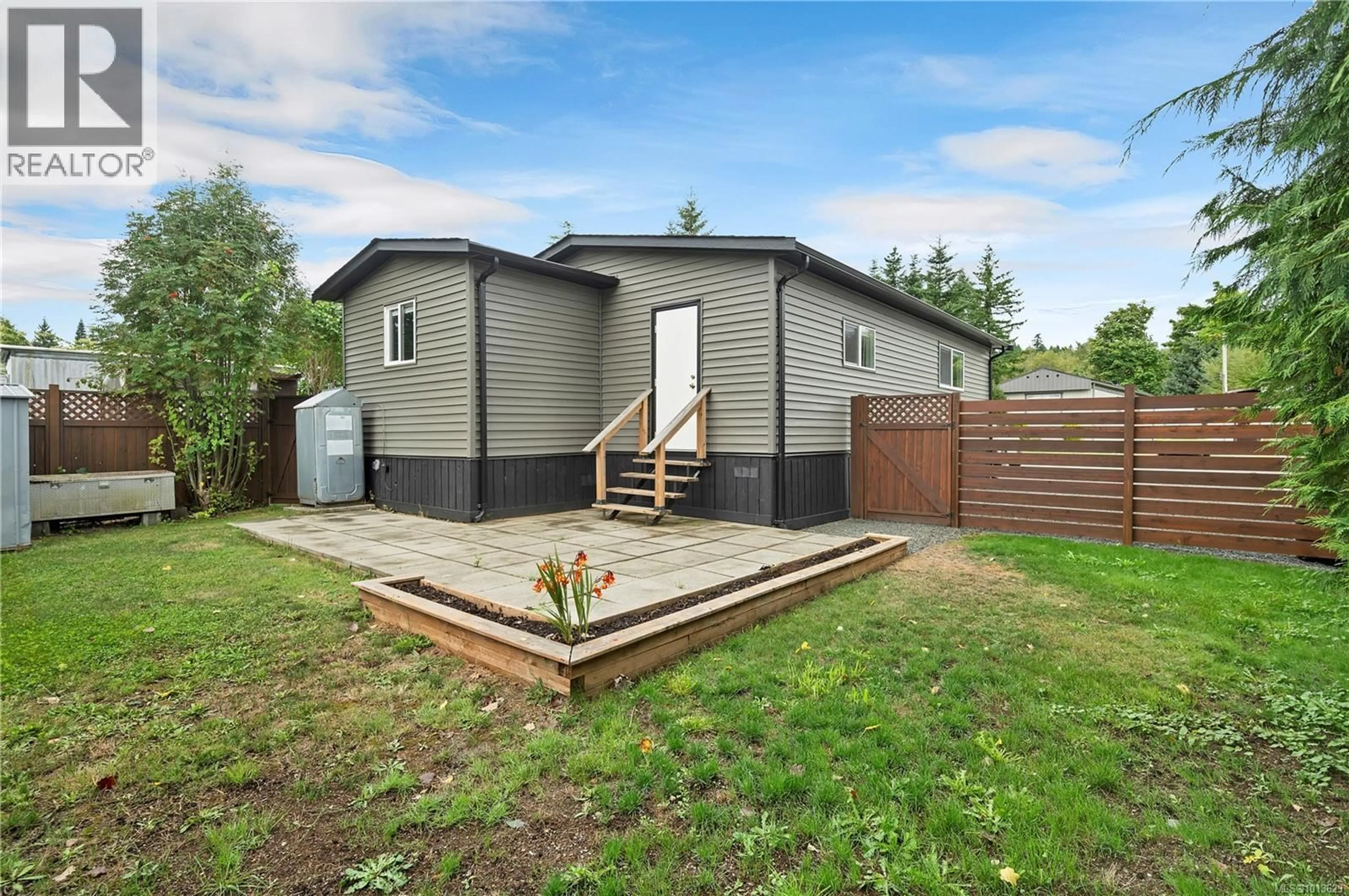 Shed for 66 - 2700 WOODBURN ROAD, Campbell River British Columbia V9W4R4