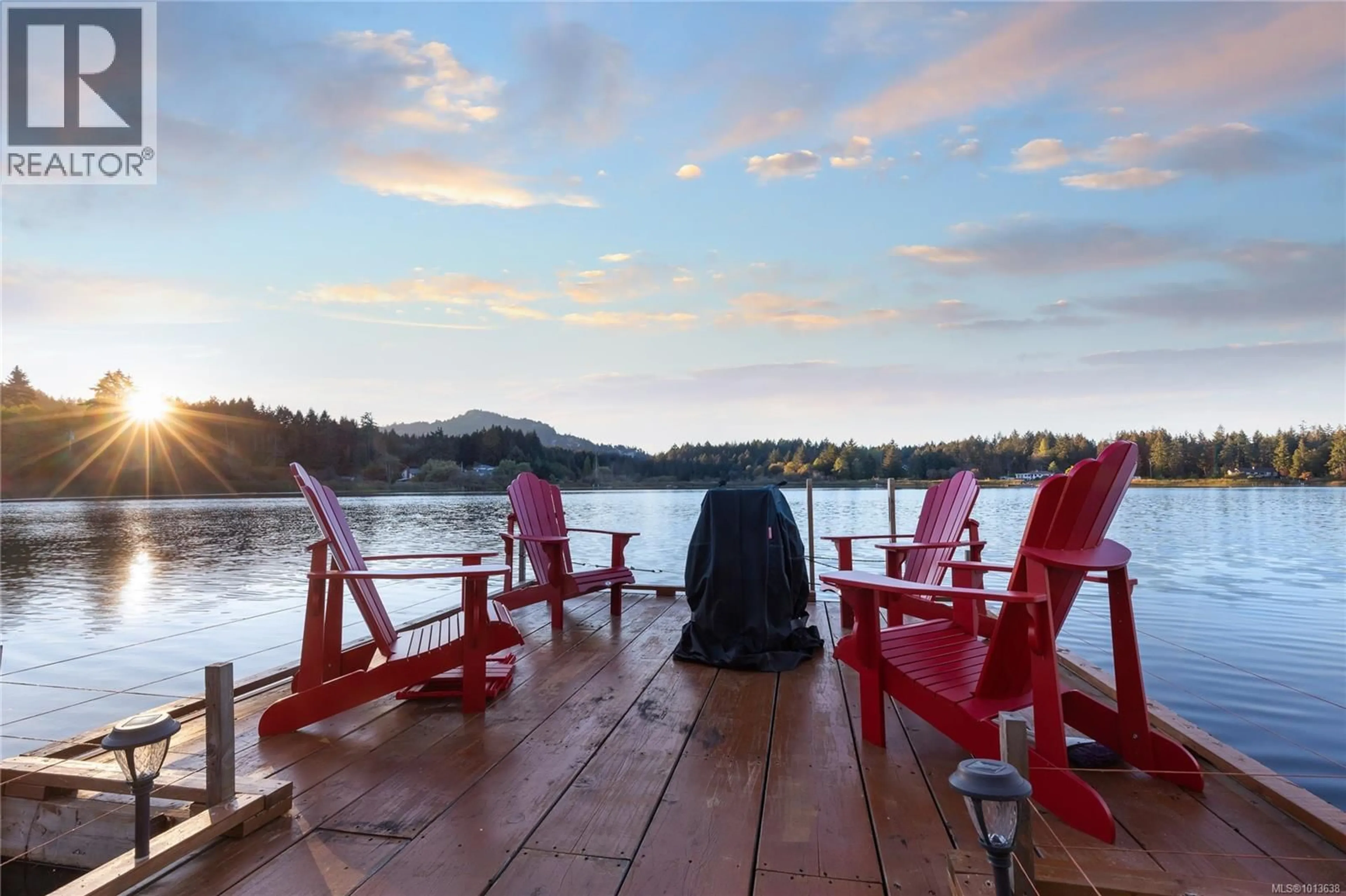 Patio, water/lake/river/ocean view for 57 LAKE HEIGHTS PLACE, Nanaimo British Columbia V9T6G8