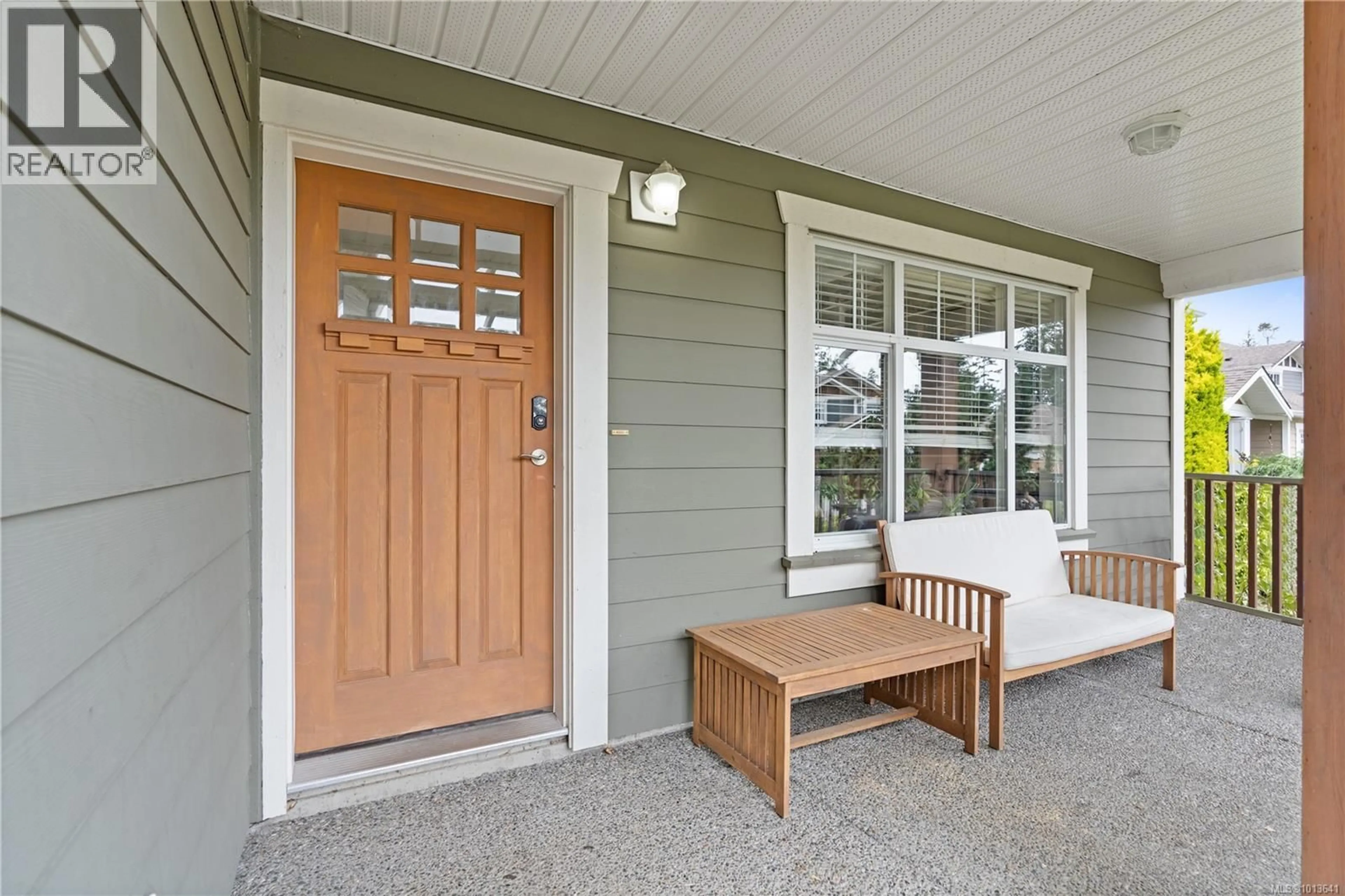 Indoor entryway for 2313 DEMAMIEL PLACE, Sooke British Columbia V9Z0Y4