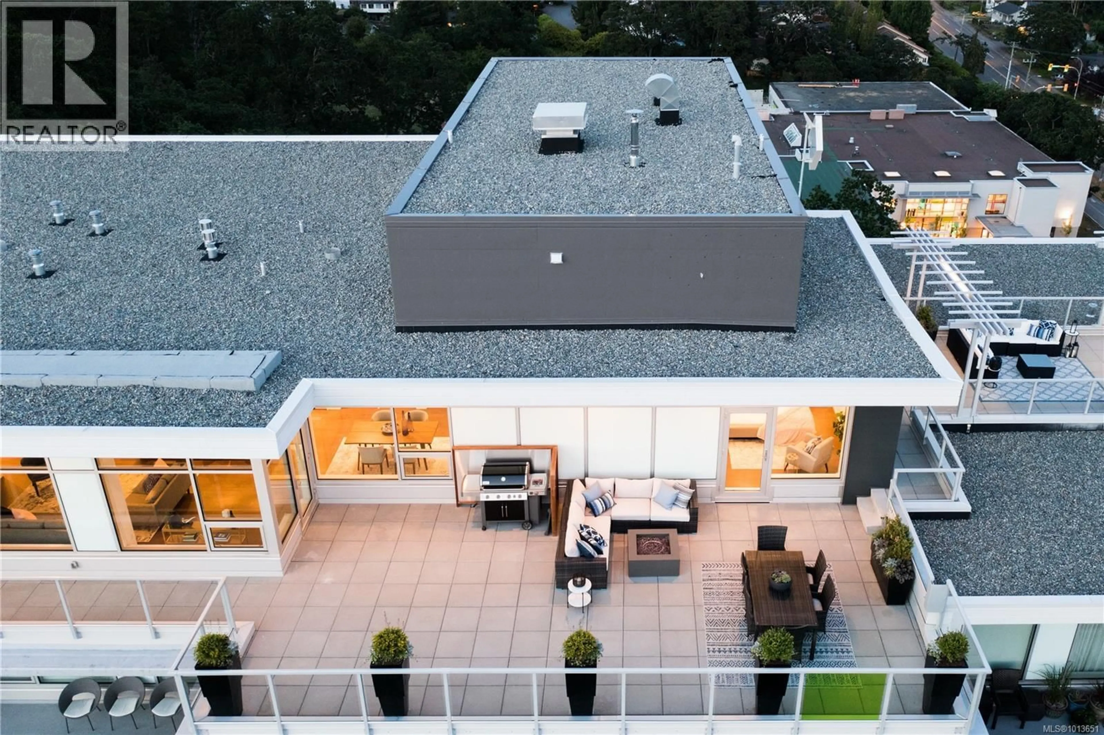 A pic from outside/outdoor area/front of a property/back of a property/a pic from drone, unknown for PH902 - 4009 RAINBOW HILL LANE, Saanich British Columbia V8X0B3