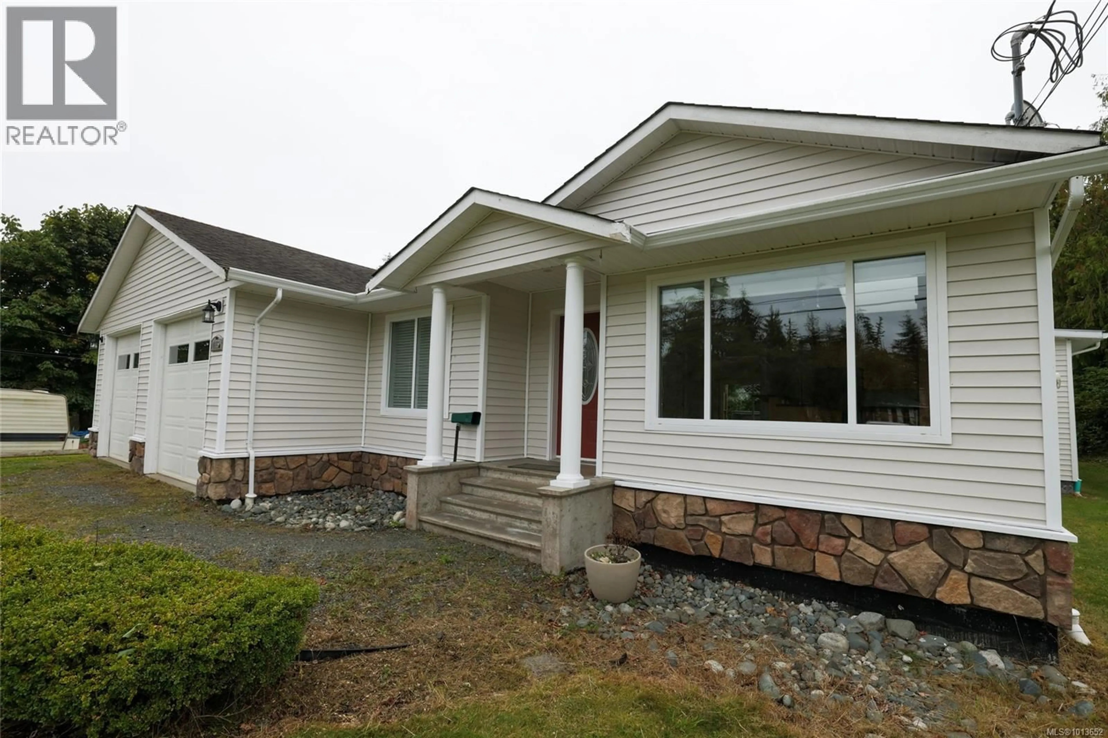Home with vinyl exterior material, street for 4175 BYNG ROAD, Port Hardy British Columbia V0N2P0