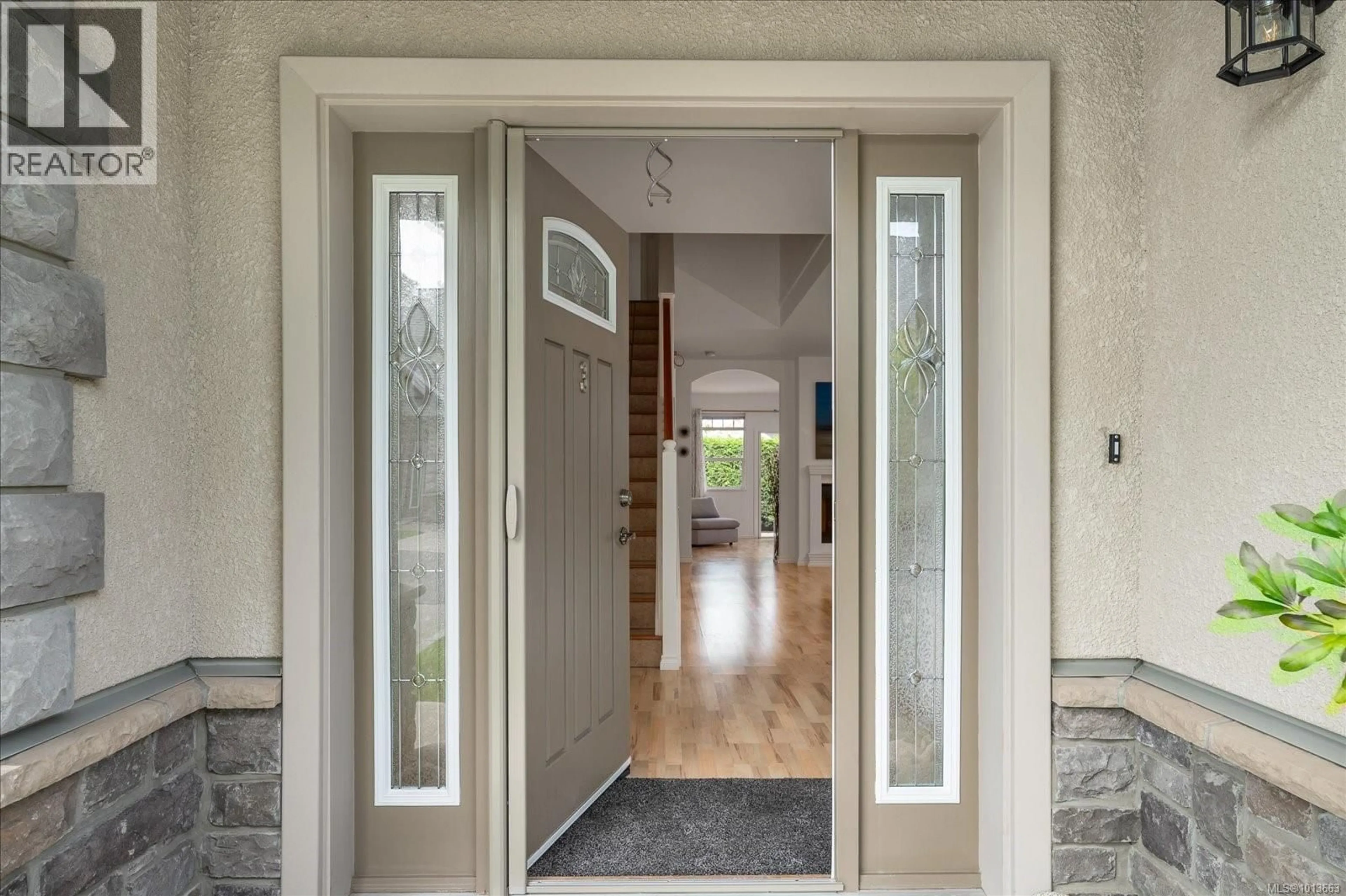 Indoor entryway for 3 - 399 WEMBLEY ROAD, Parksville British Columbia V9P0A6