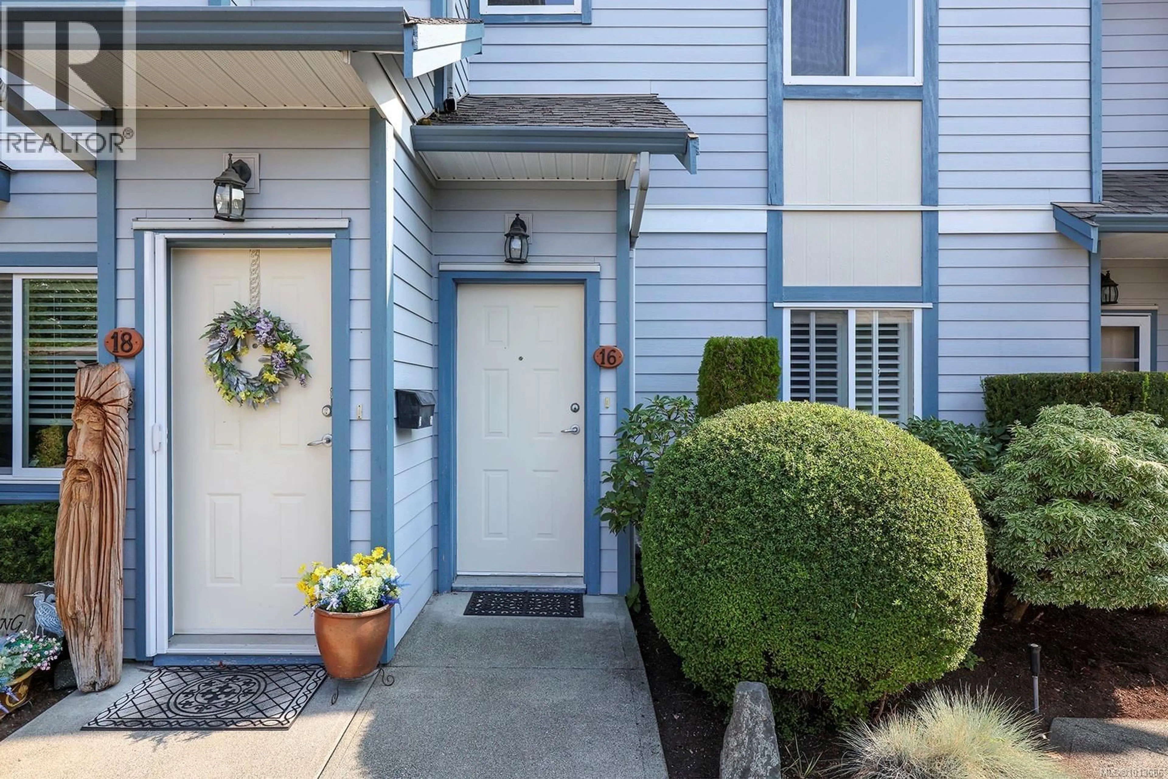 Indoor entryway for 16 - 1646 BALMORAL AVENUE, Comox British Columbia V9M2N1