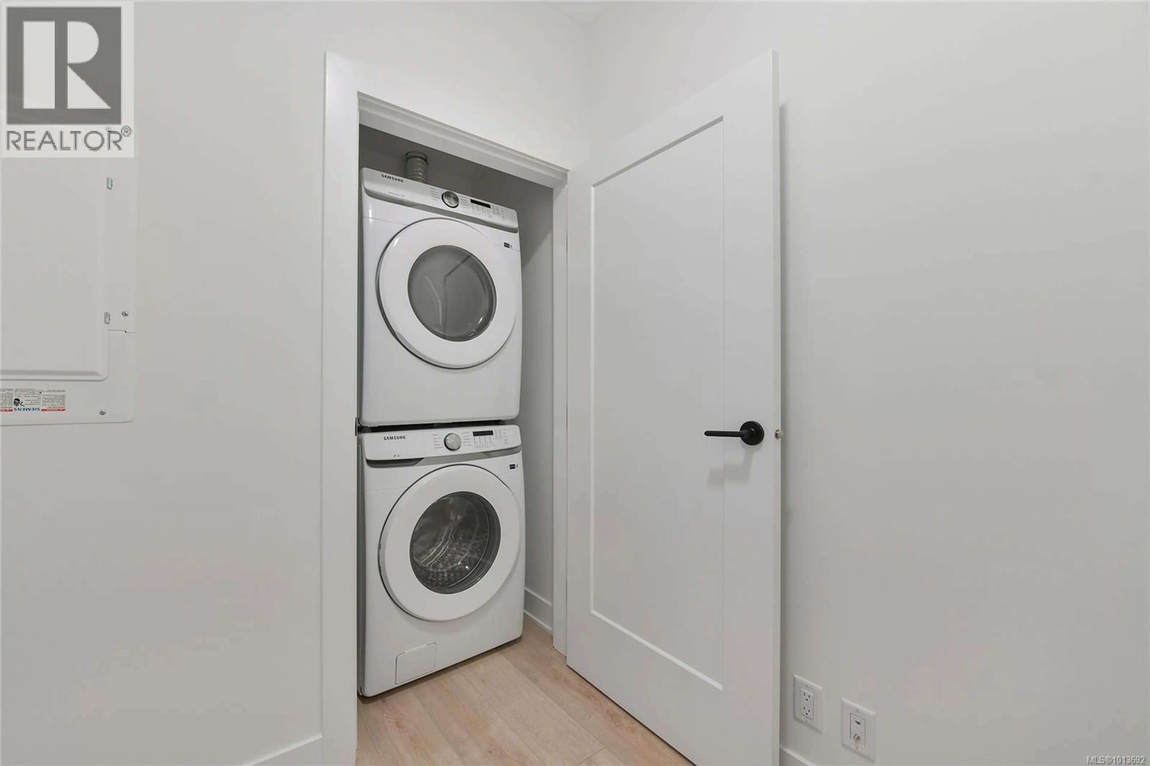 Laundry room for 204 - 1114 SAMAR CRESCENT, Langford British Columbia V9B7C5