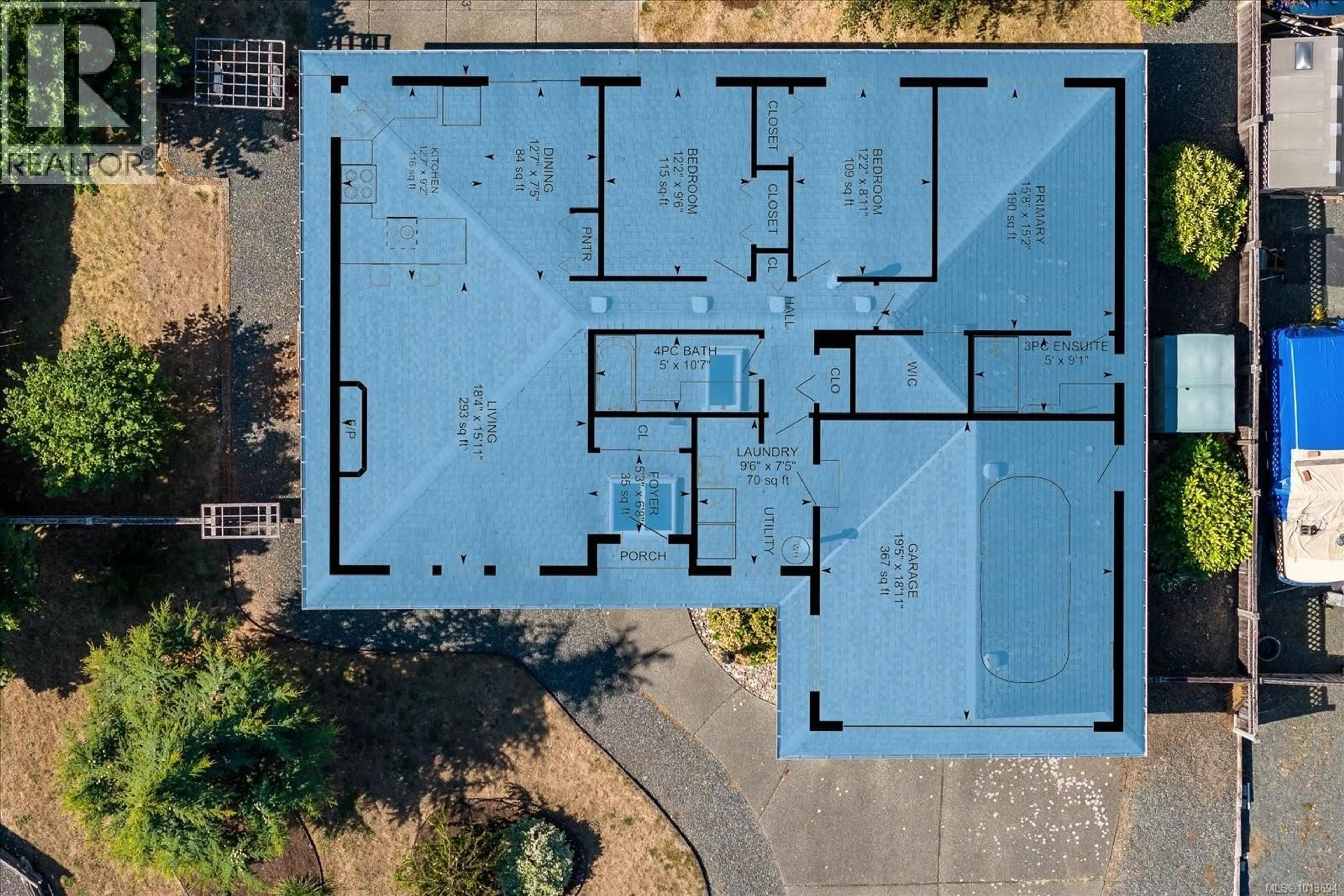 A pic from outside/outdoor area/front of a property/back of a property/a pic from drone, building for 255 STRAWBERRY CRESCENT, Parksville British Columbia V9P2W7