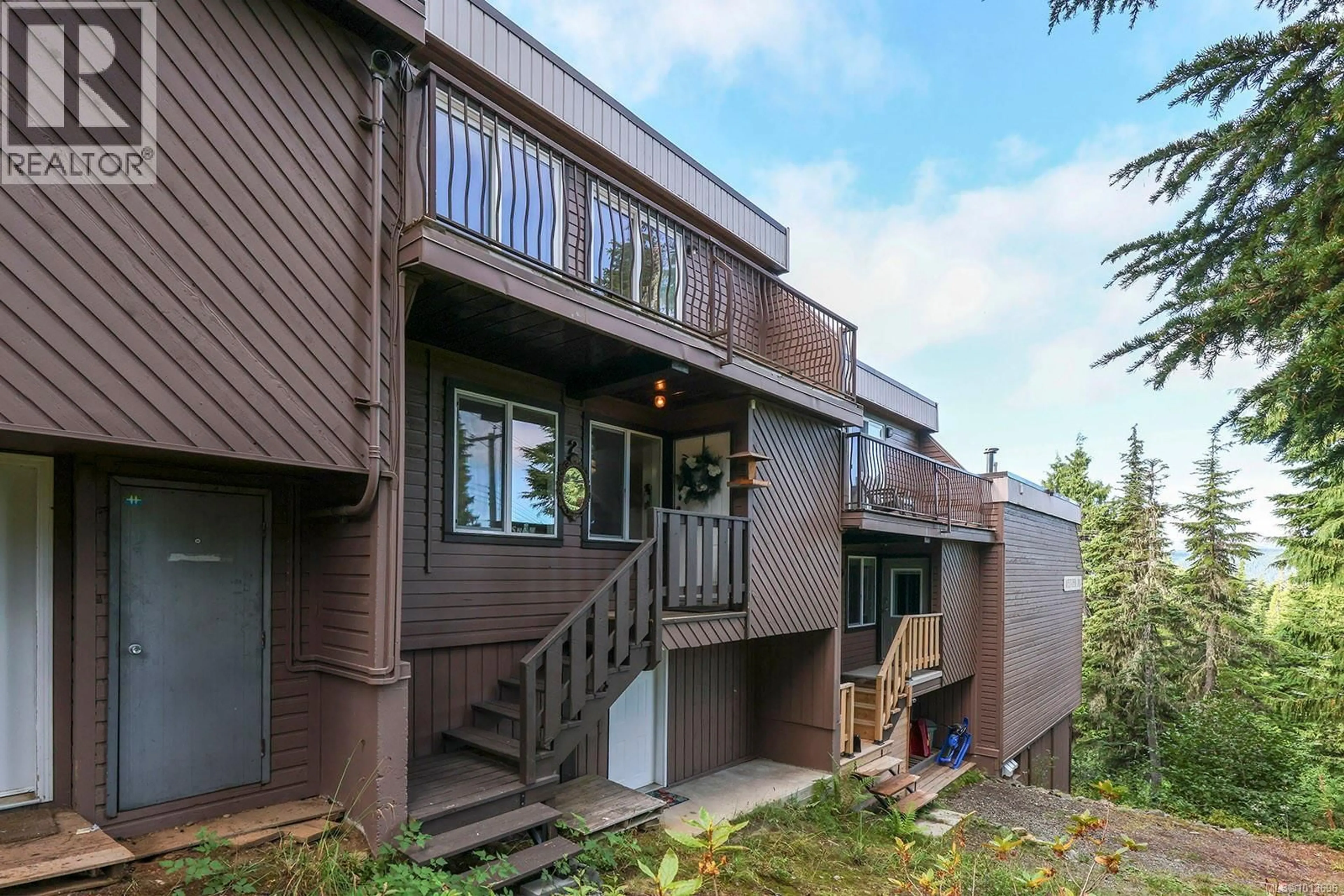 Unknown for 2 - 1084 WASHINGTON WAY, Courtenay British Columbia V9J1L0