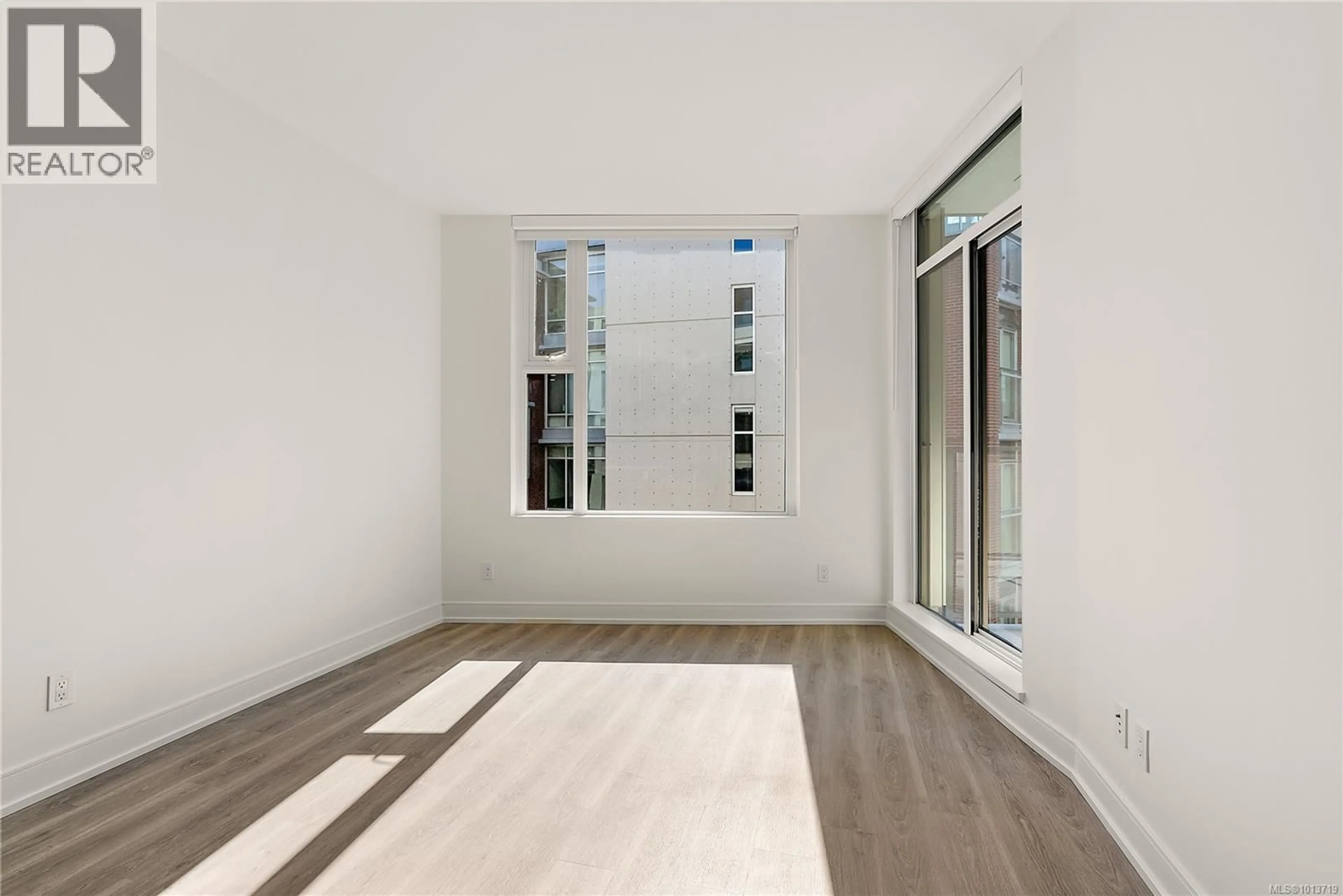 A pic of a room for 716 - 1628 STORE STREET, Victoria British Columbia V8W3K3