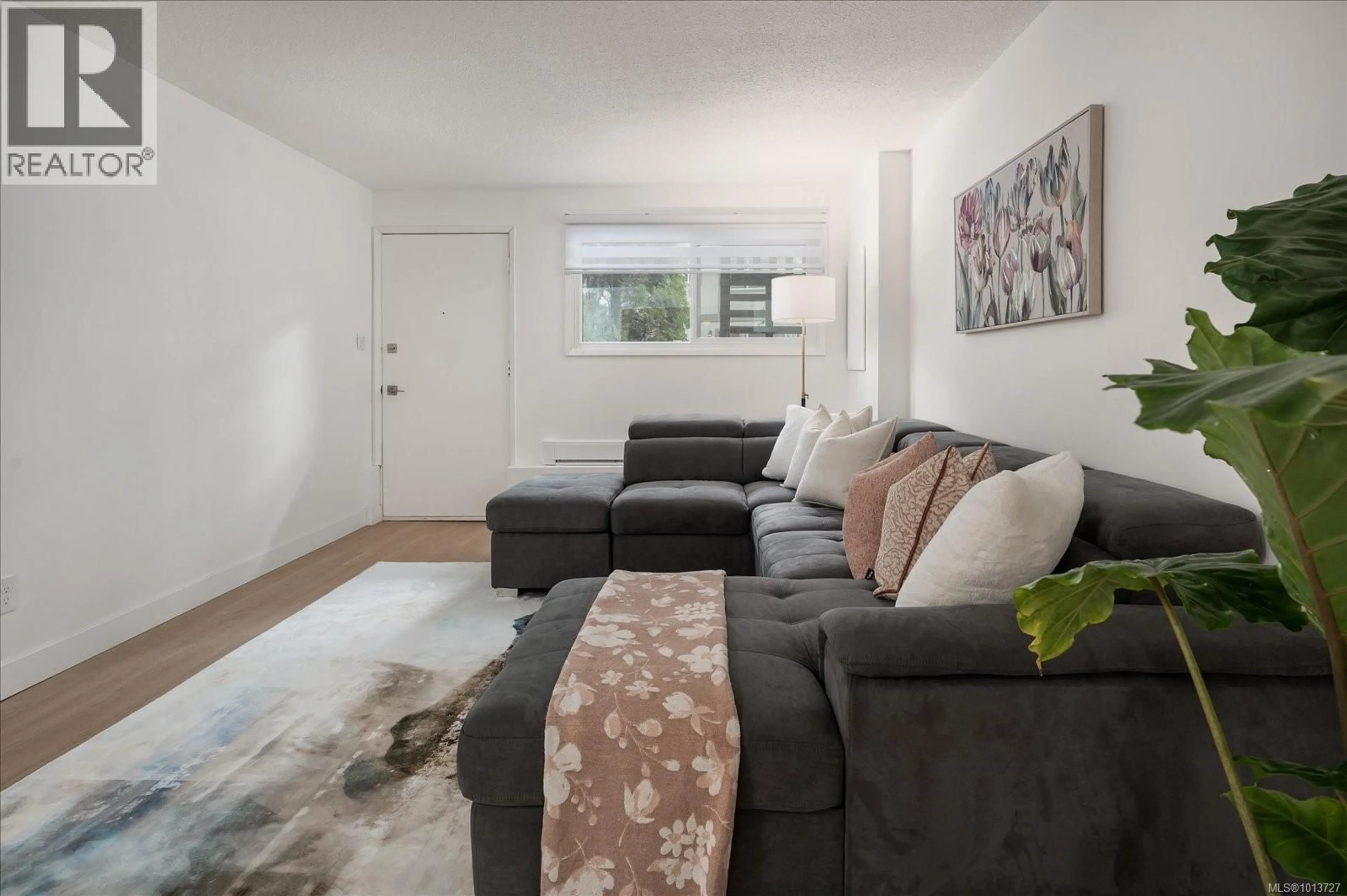 Living room with furniture, unknown for A & B - 123 ADAMS AVENUE, Nanaimo British Columbia V9S4R9
