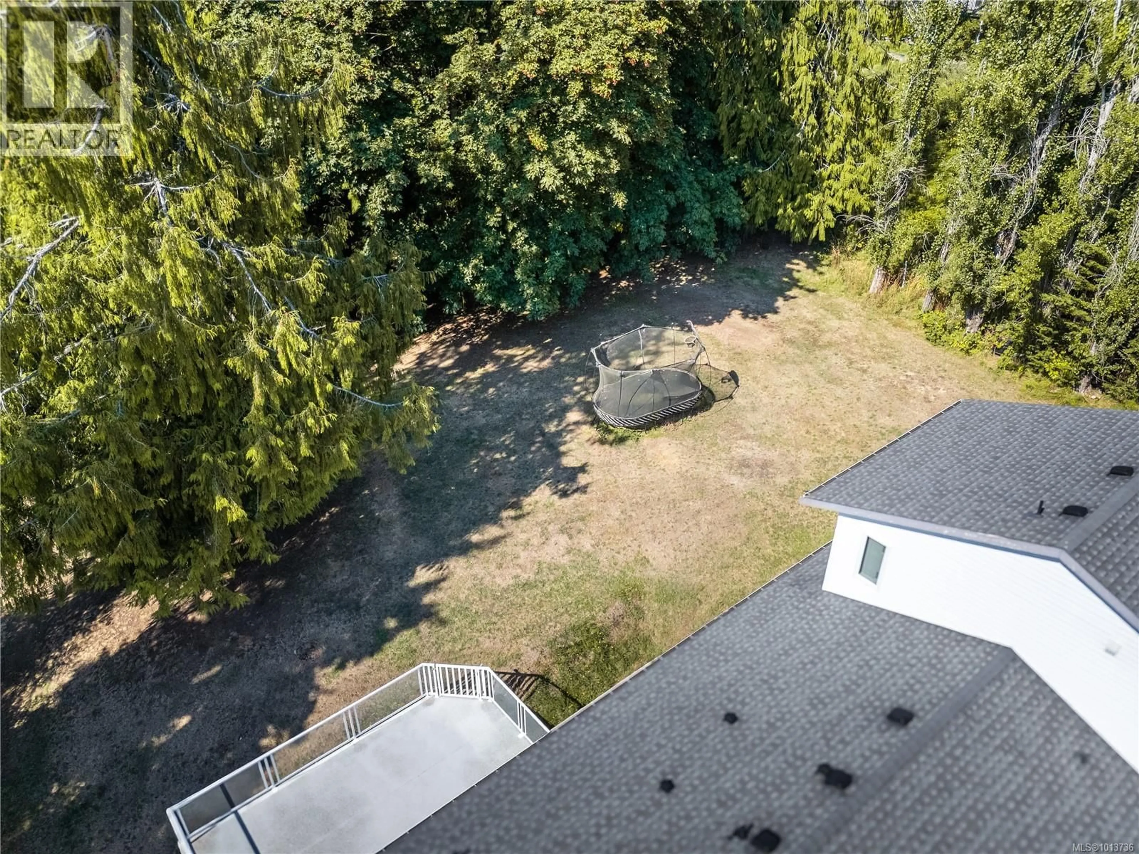 A pic from outside/outdoor area/front of a property/back of a property/a pic from drone, forest/trees view for 3300 TYERMAN PLACE, Cobble Hill British Columbia V8H0B3