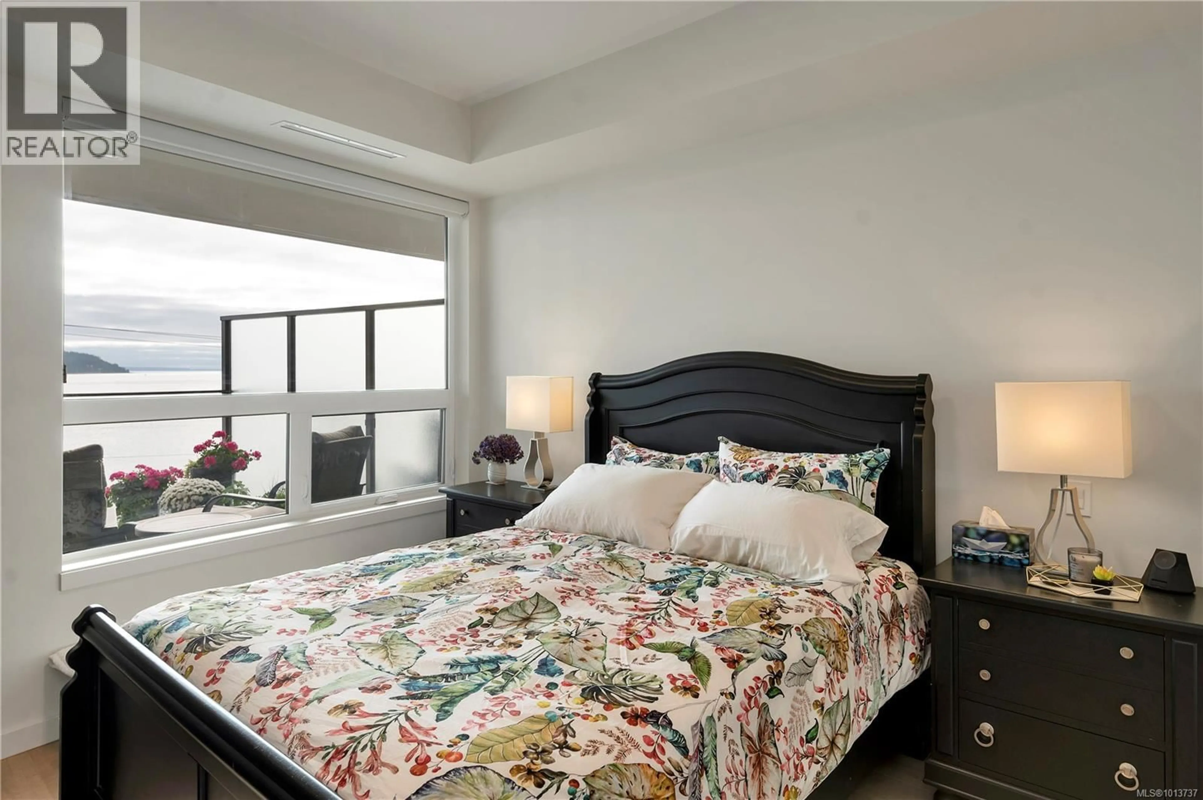 Bedroom with bed, unknown for 404 - 536 ISLAND HIGHWAY SOUTH, Campbell River British Columbia V9W1A5