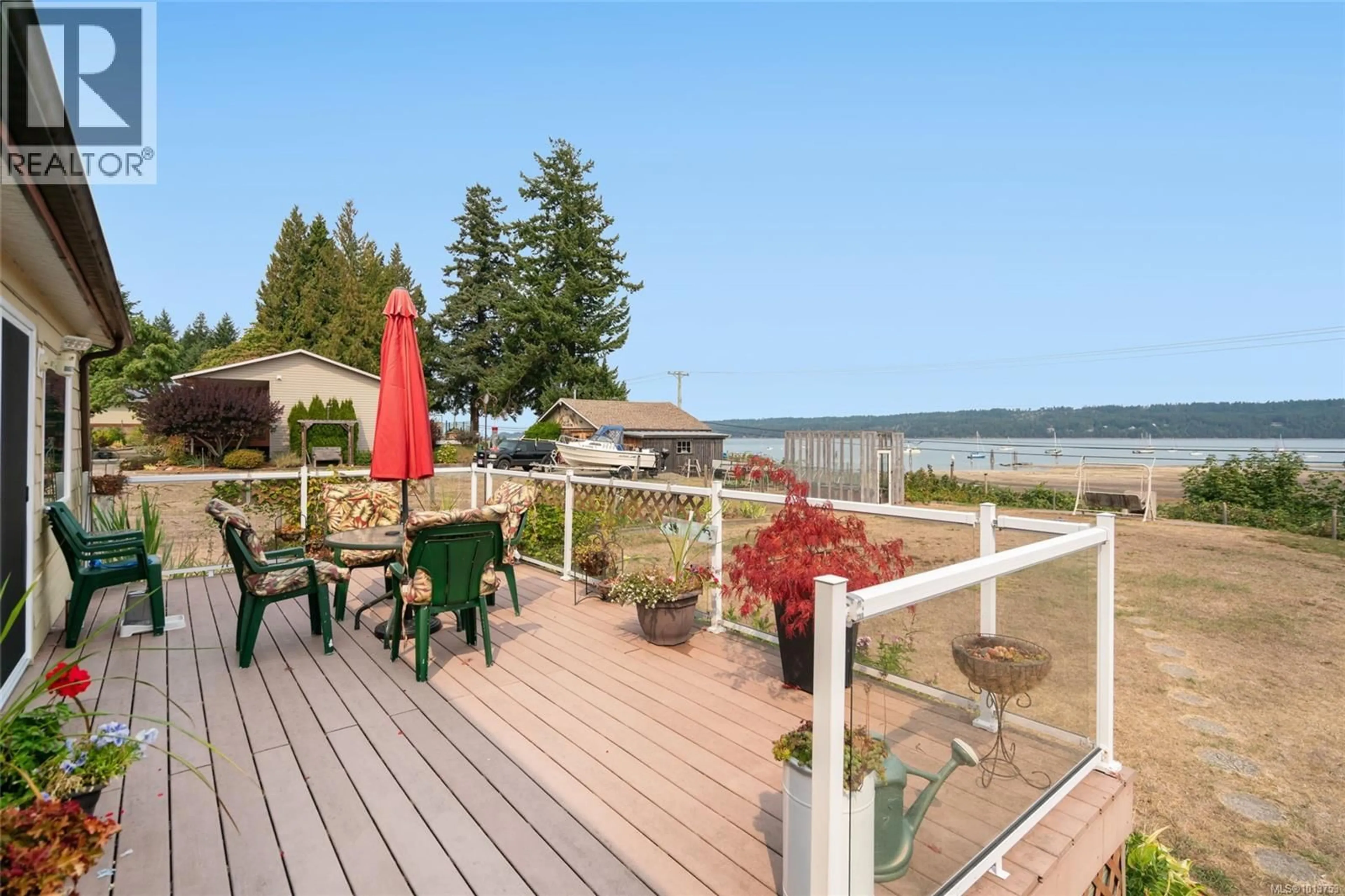 Patio, water/lake/river/ocean view for 7442 YAKE ROAD, Fanny Bay British Columbia V0R1W0