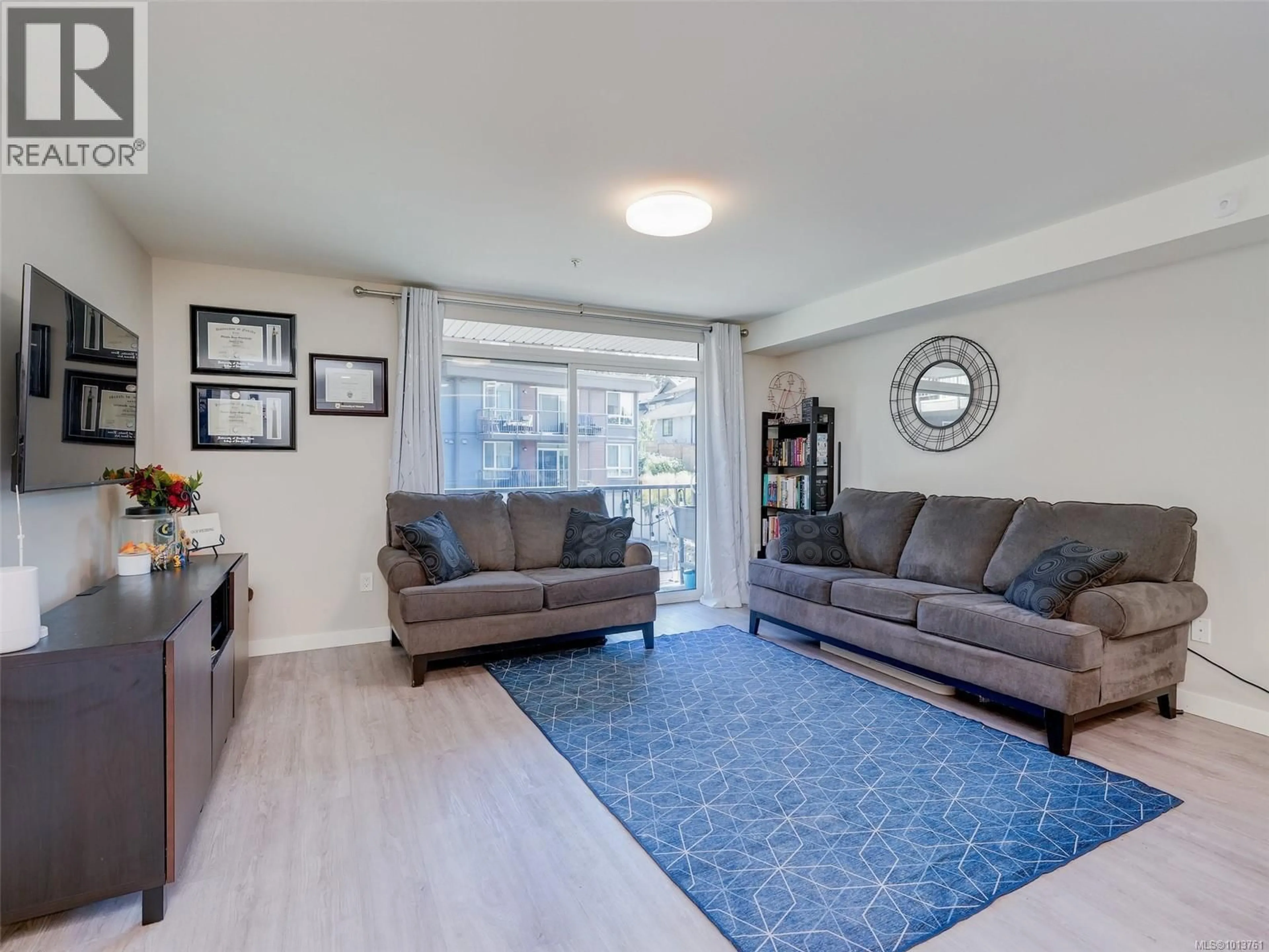 Living room with furniture, unknown for 212 - 110 PRESLEY PLACE, View Royal British Columbia V9B0H5
