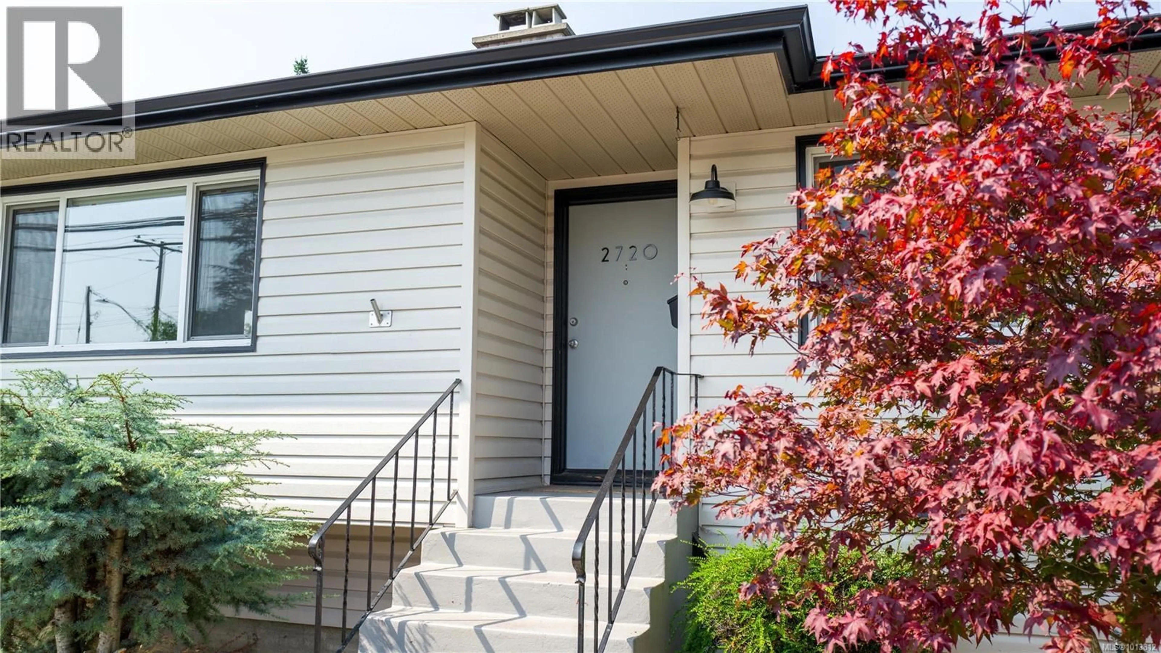 Home with vinyl exterior material, street for 2720 FOUL BAY AVENUE, Saanich British Columbia V8R5B7
