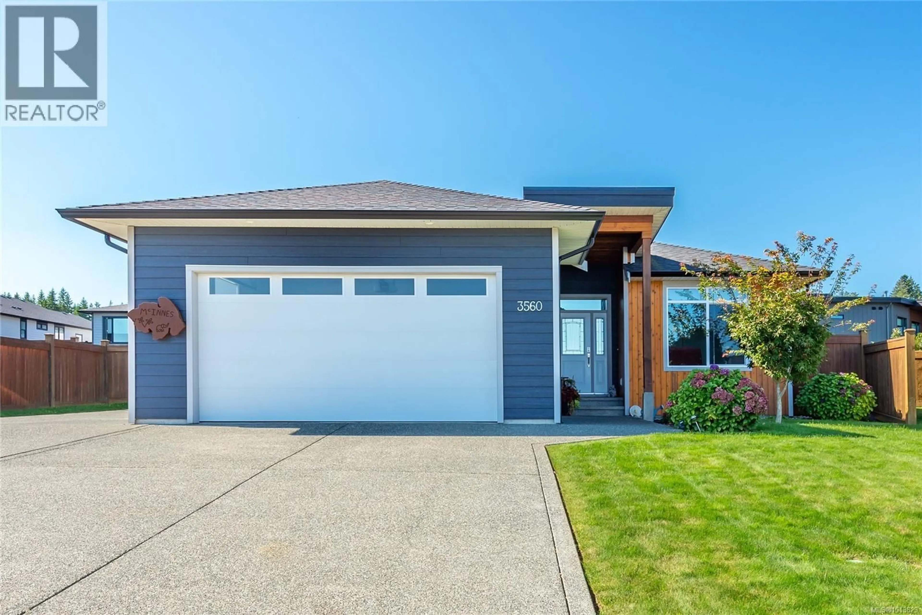 Home with vinyl exterior material, street for 3560 WISTERIA PLACE, Campbell River British Columbia V9H0E3