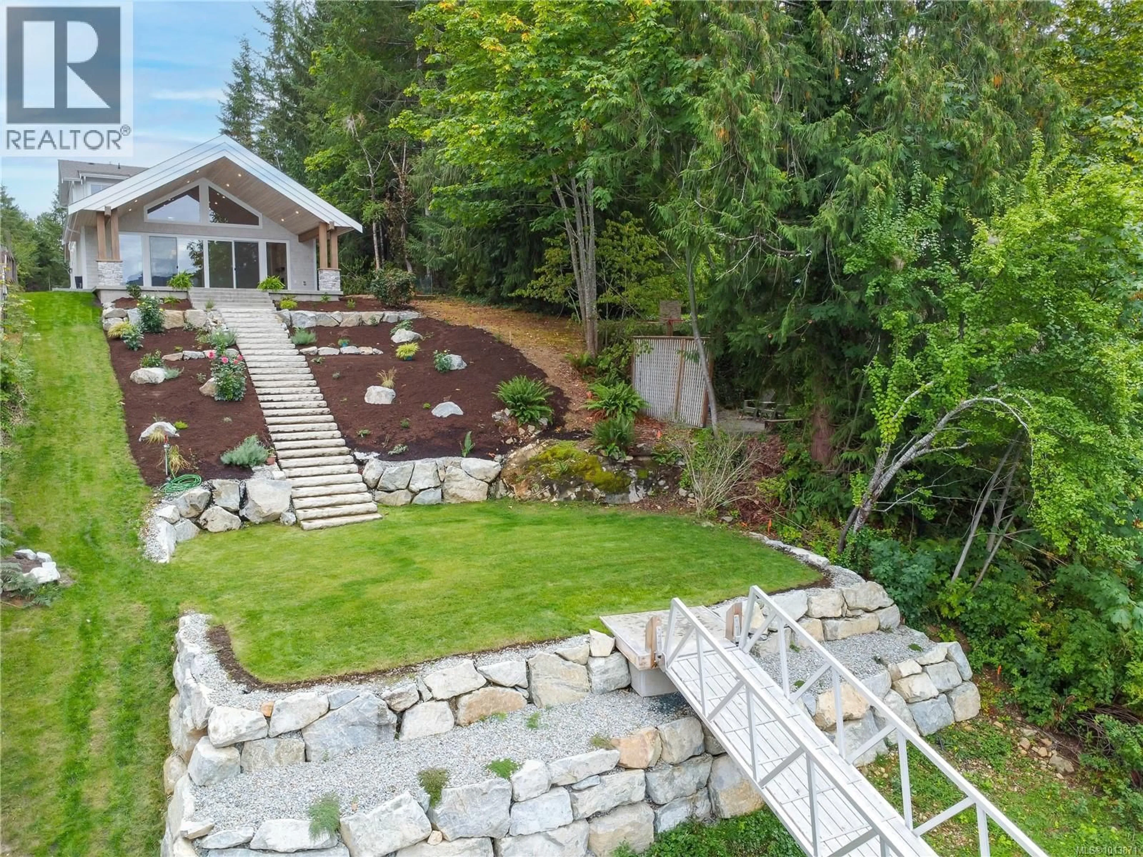 A pic from outside/outdoor area/front of a property/back of a property/a pic from drone, unknown for 10089 BLOWER ROAD, Port Alberni British Columbia V9Y9B2