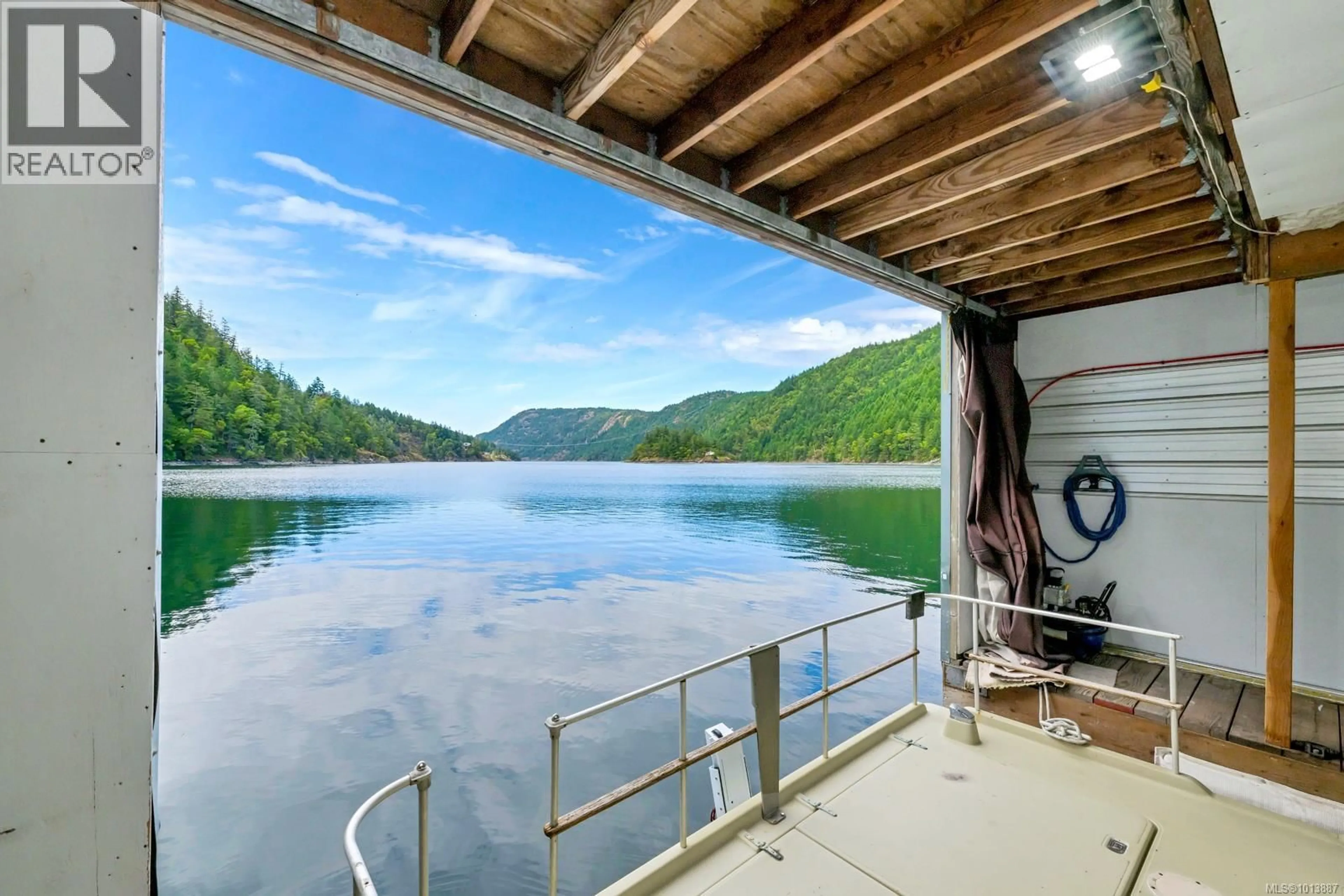 Patio, water/lake/river/ocean view for D4 - 3540 TRANS CANADA HIGHWAY, Langford British Columbia V9B6B6