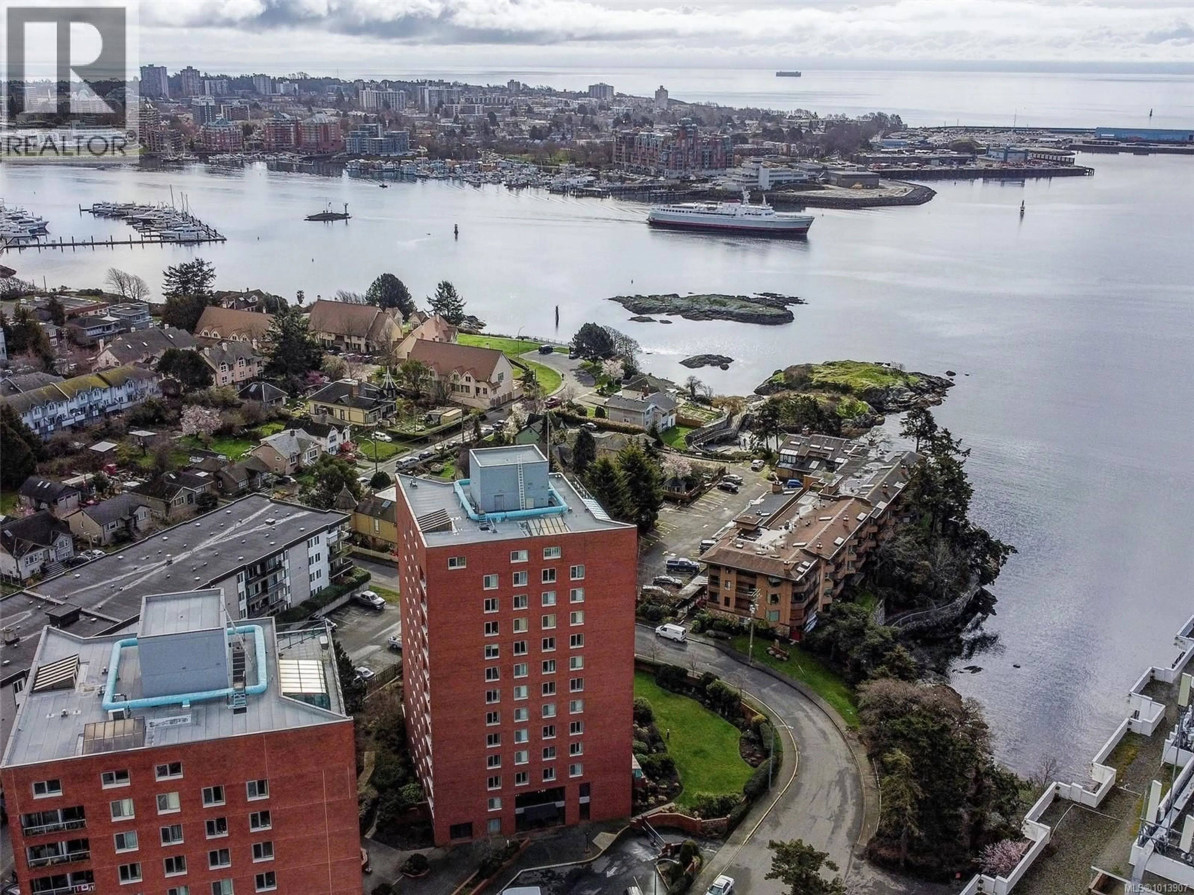 A pic from outside/outdoor area/front of a property/back of a property/a pic from drone, water/lake/river/ocean view for 202 - 325 MAITLAND STREET, Victoria British Columbia V9A7E9