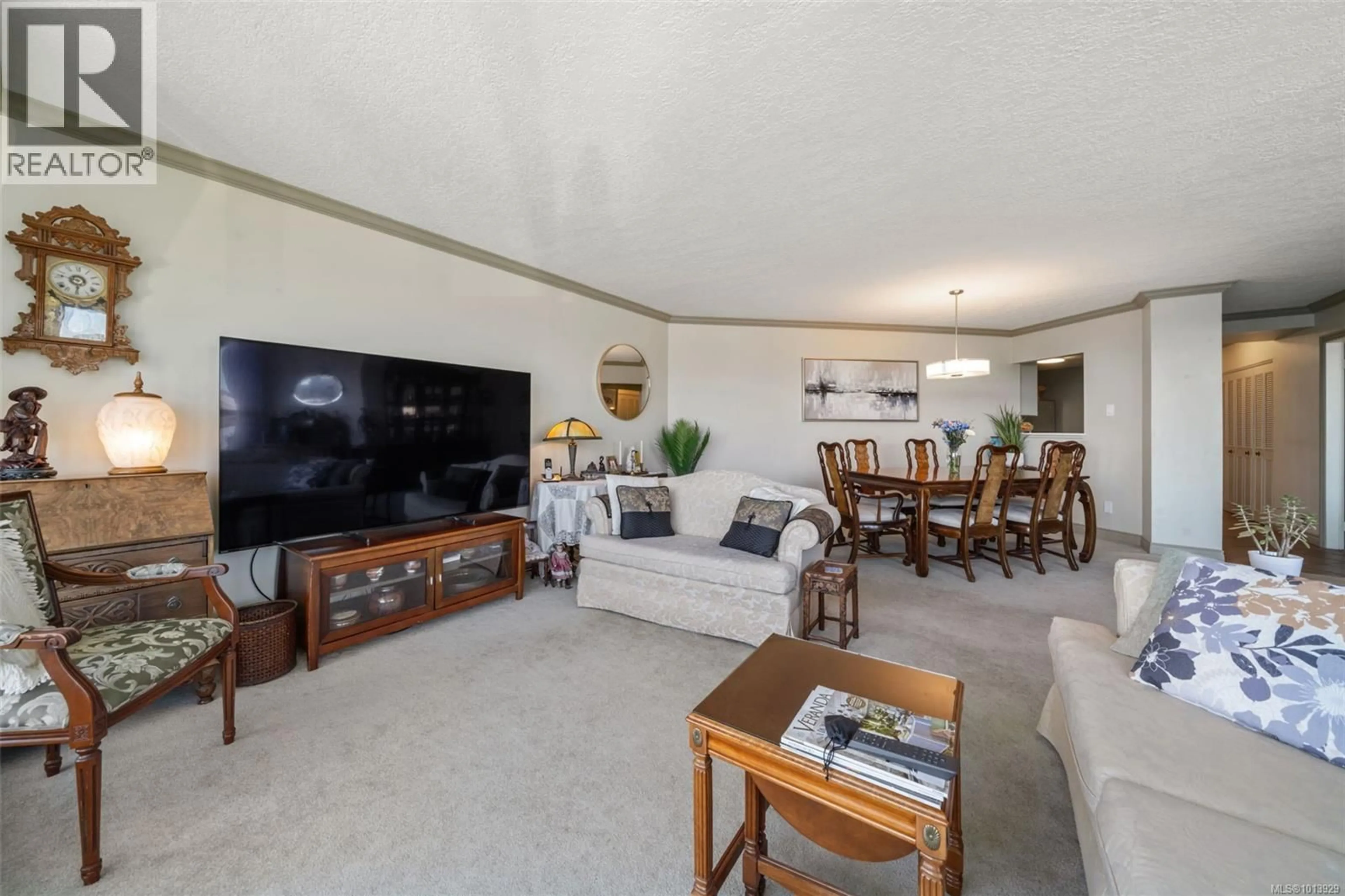 Living room with furniture, unknown for 605 - 1234 WHARF STREET, Victoria British Columbia V8W3H9