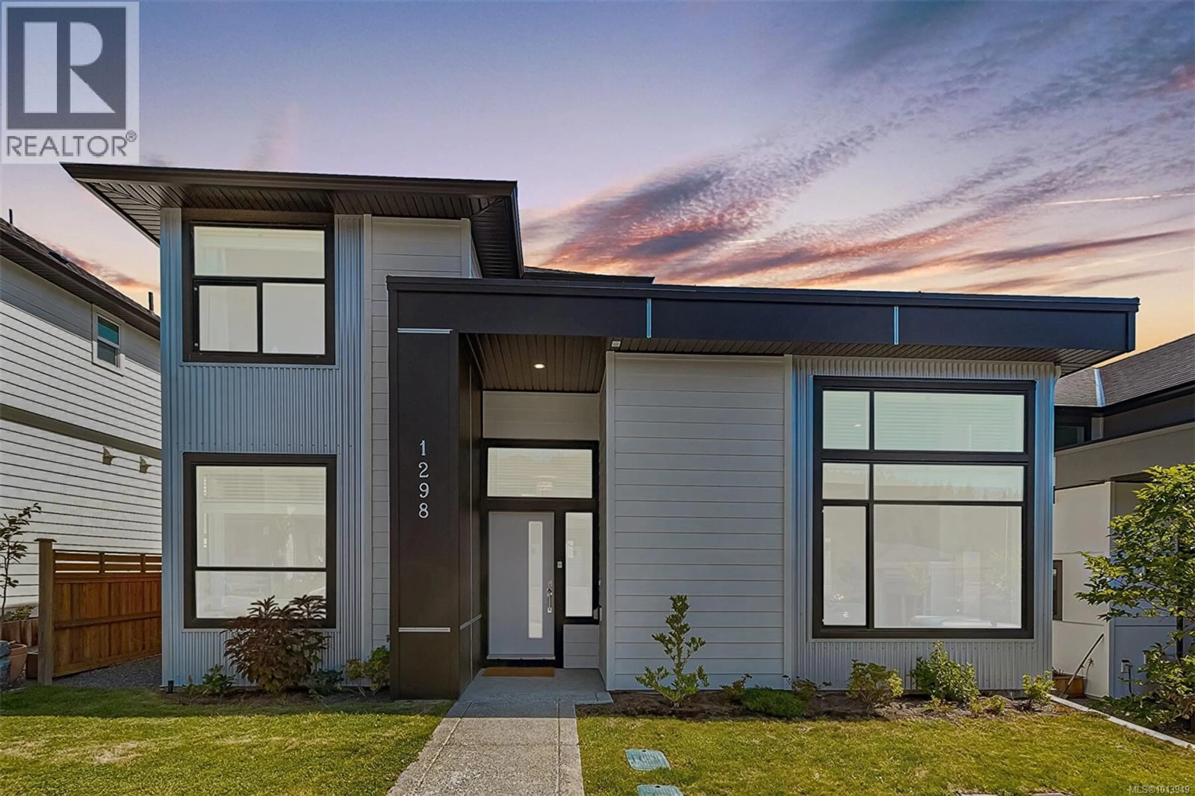Home with vinyl exterior material, unknown for 1298 CENTAURI DRIVE, Langford British Columbia V9B3R6