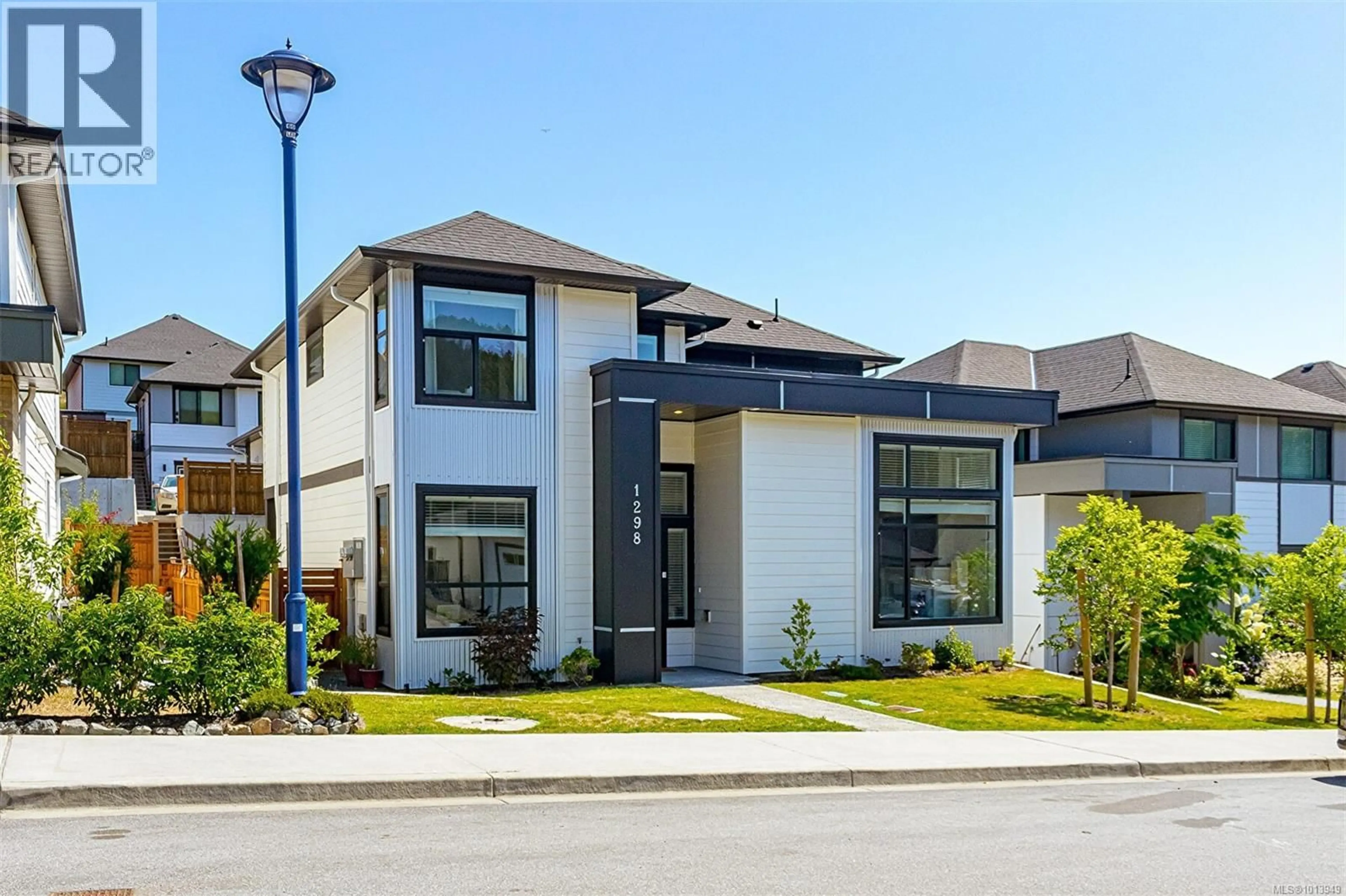 Home with vinyl exterior material, street for 1298 CENTAURI DRIVE, Langford British Columbia V9B3R6