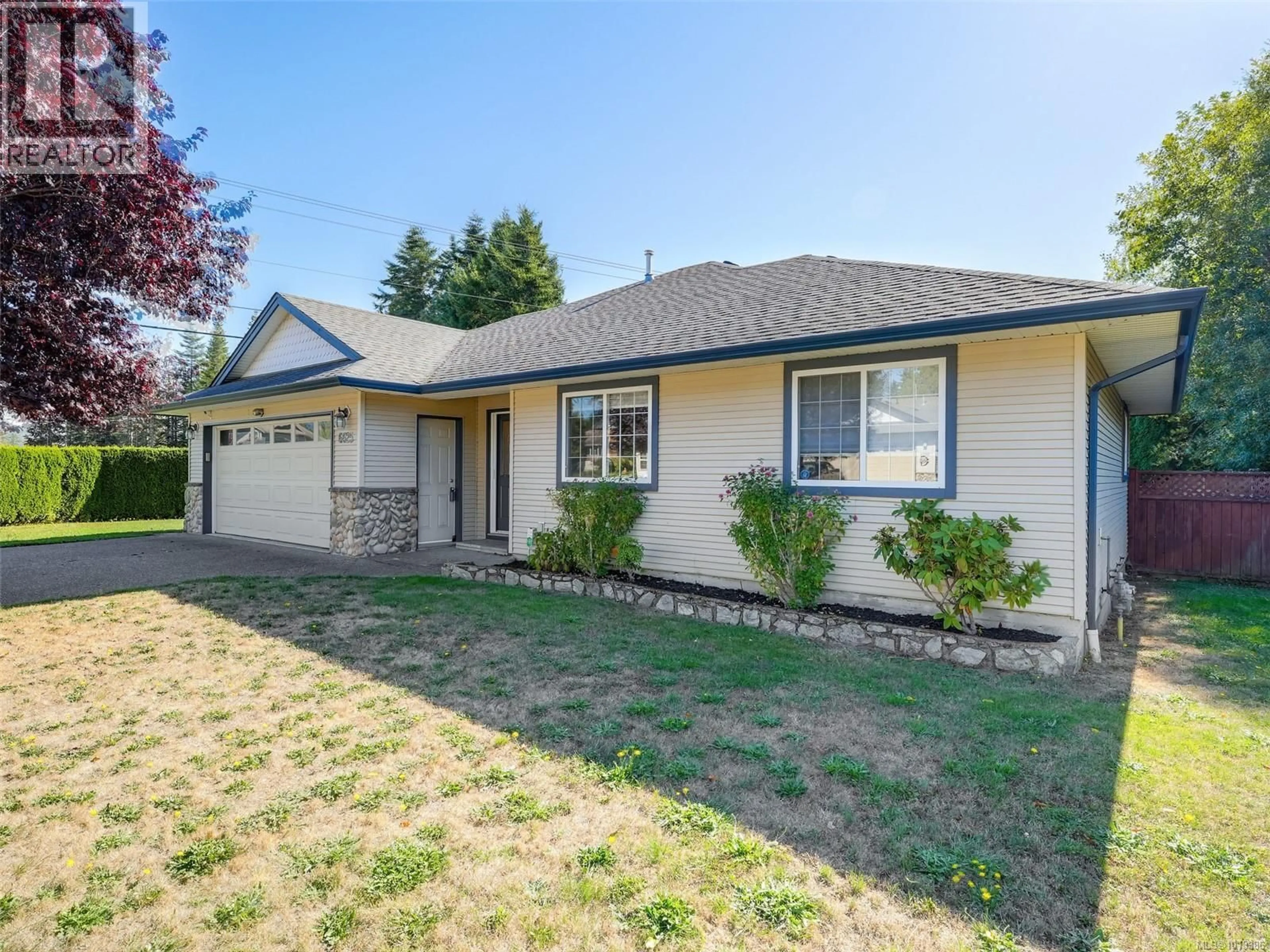 Home with vinyl exterior material, street for 6625 ACREMAN PLACE, Sooke British Columbia V9Z0V9