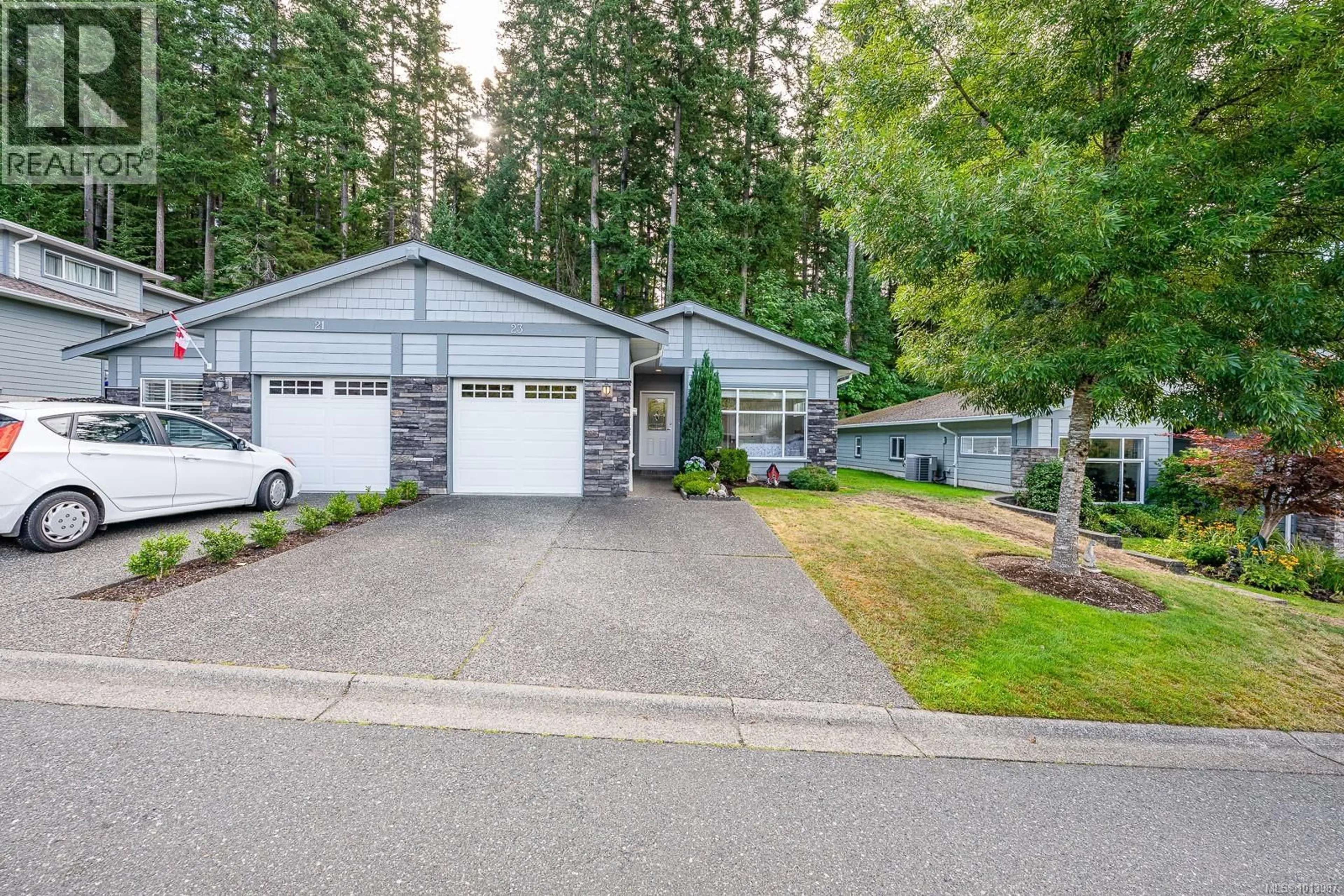 Home with vinyl exterior material, unknown for 23 - 2001 BLUE JAY PLACE, Courtenay British Columbia V9N4A8