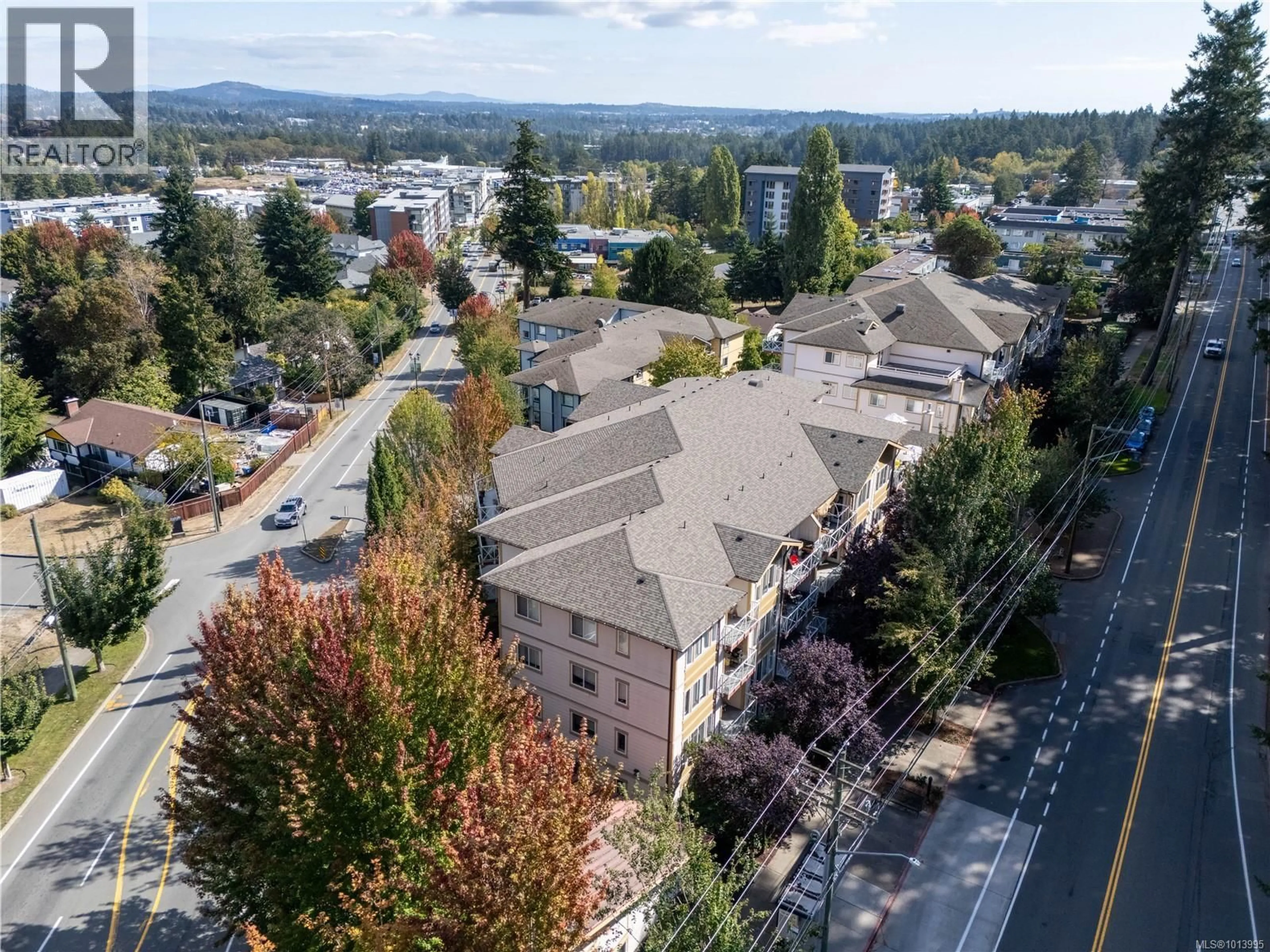 A pic from outside/outdoor area/front of a property/back of a property/a pic from drone, city buildings view from balcony for 402 - 364 GOLDSTREAM AVENUE, Colwood British Columbia V9B2W3