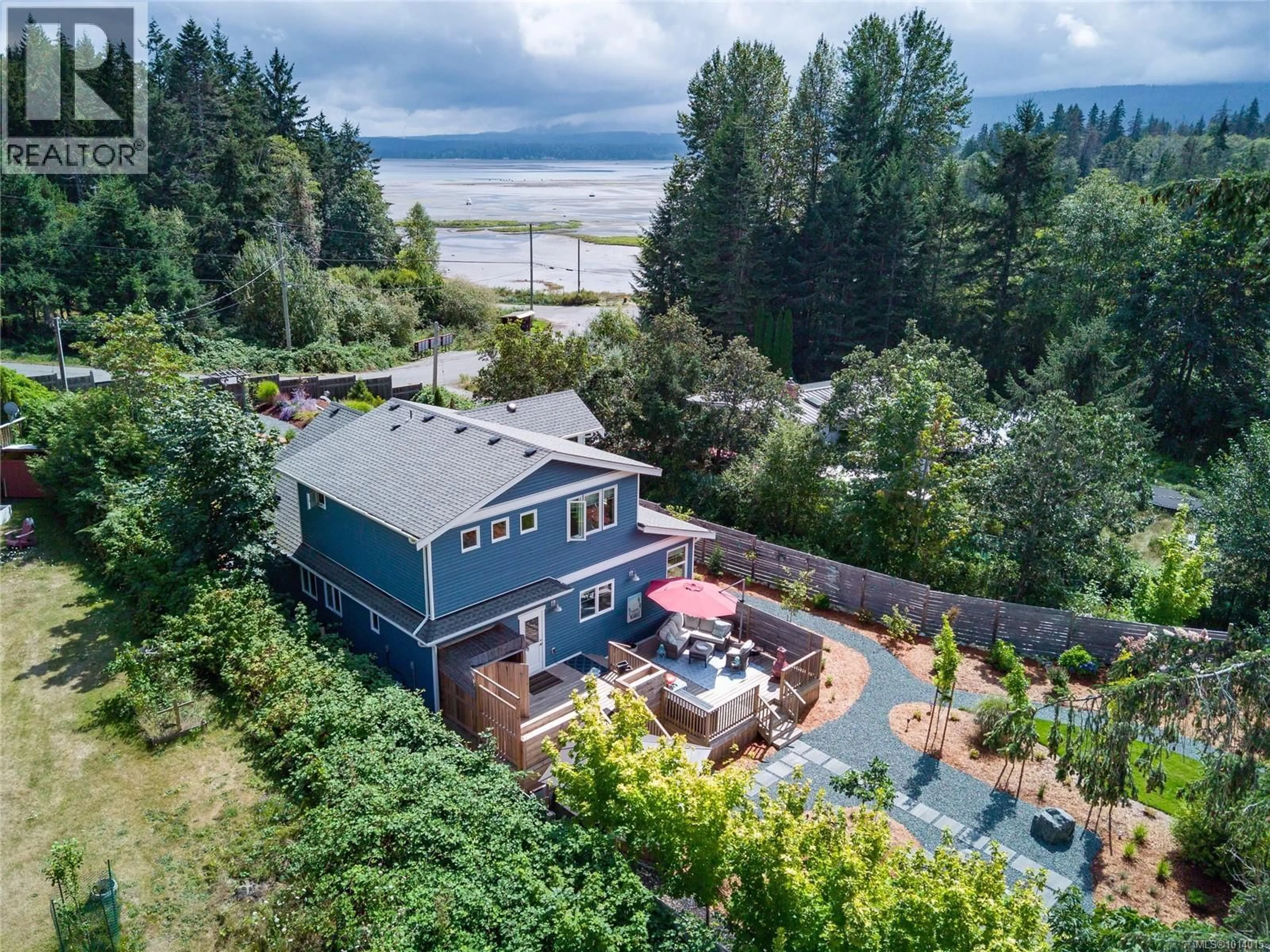 A pic from outside/outdoor area/front of a property/back of a property/a pic from drone, water/lake/river/ocean view for 7863 TOZER ROAD, Fanny Bay British Columbia V0R1W0
