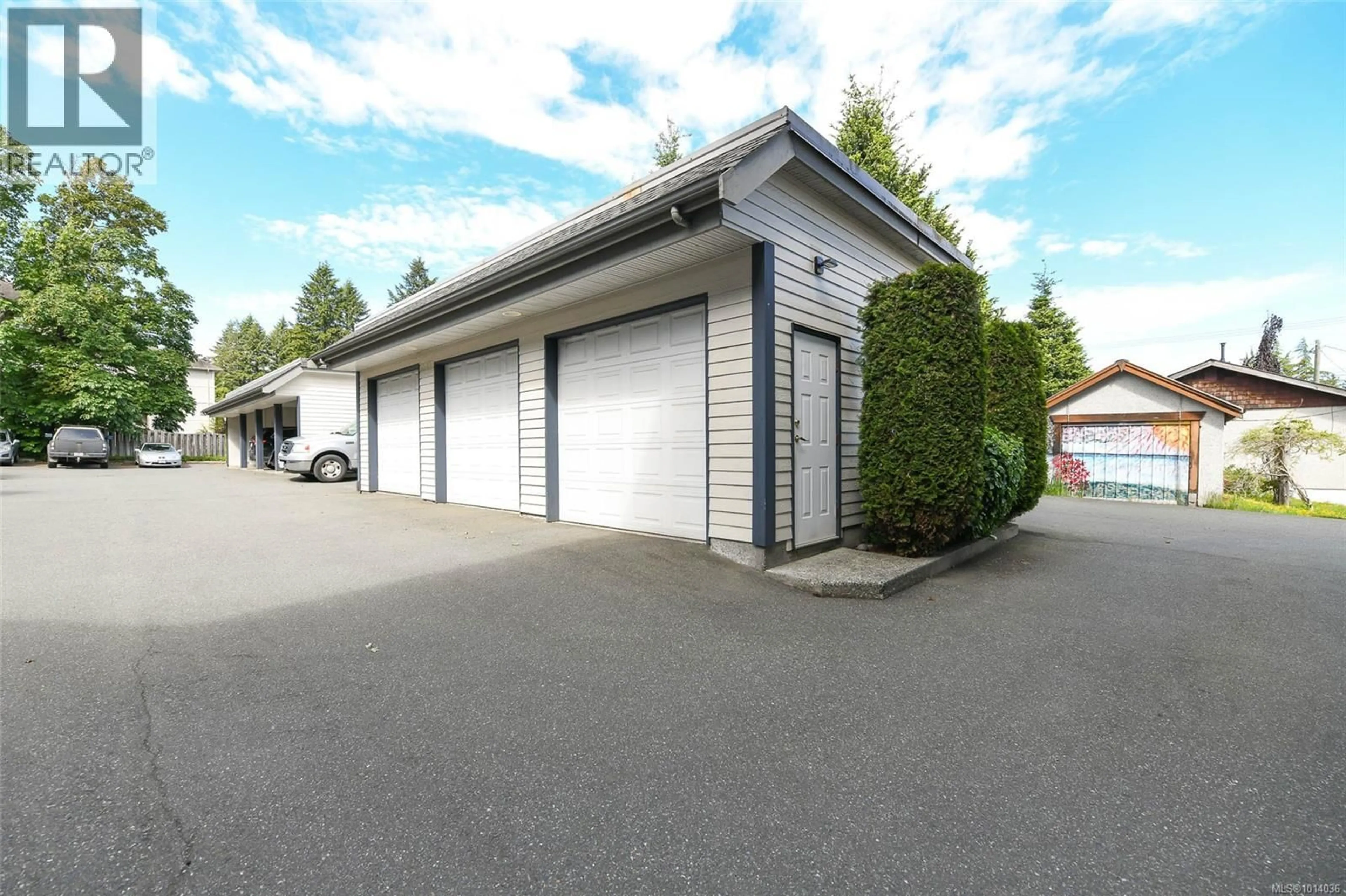 Indoor garage for 302 - 501 4TH STREET, Courtenay British Columbia V9N1H3