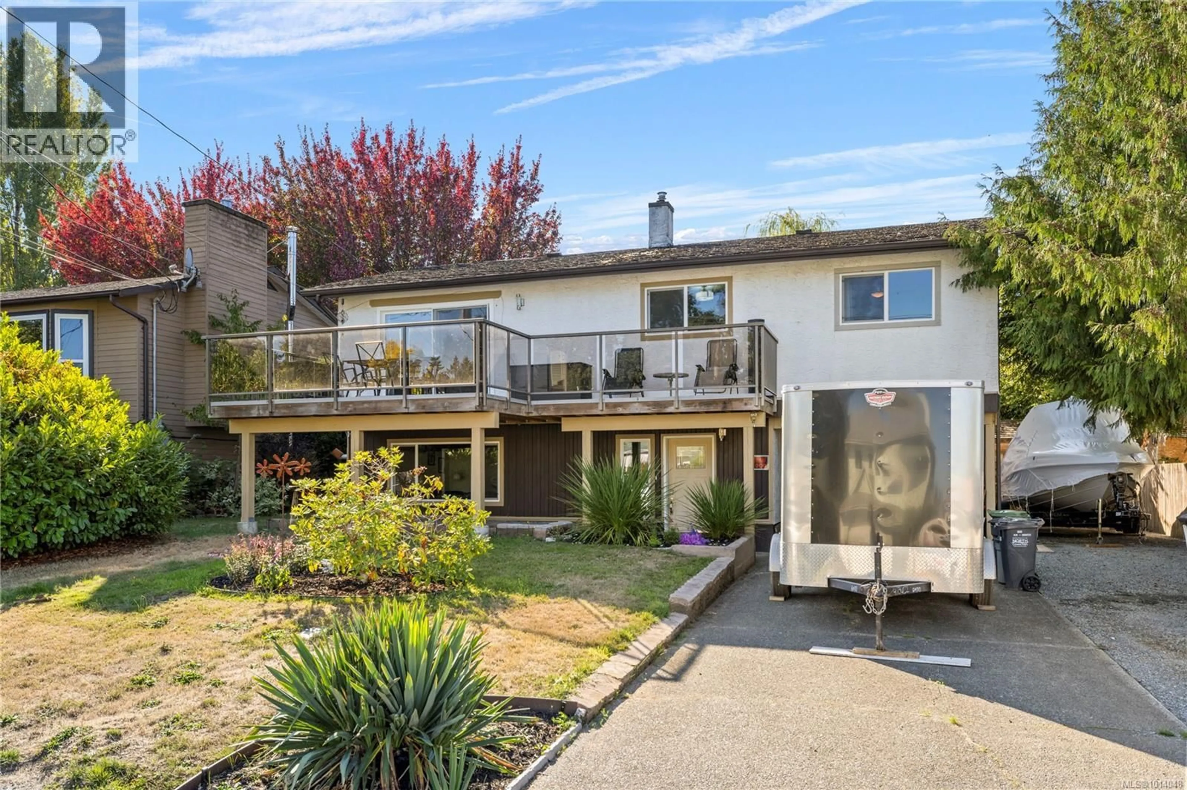A pic from outside/outdoor area/front of a property/back of a property/a pic from drone, street for 8056 SPINNAKER DRIVE, Crofton British Columbia V0R1R0