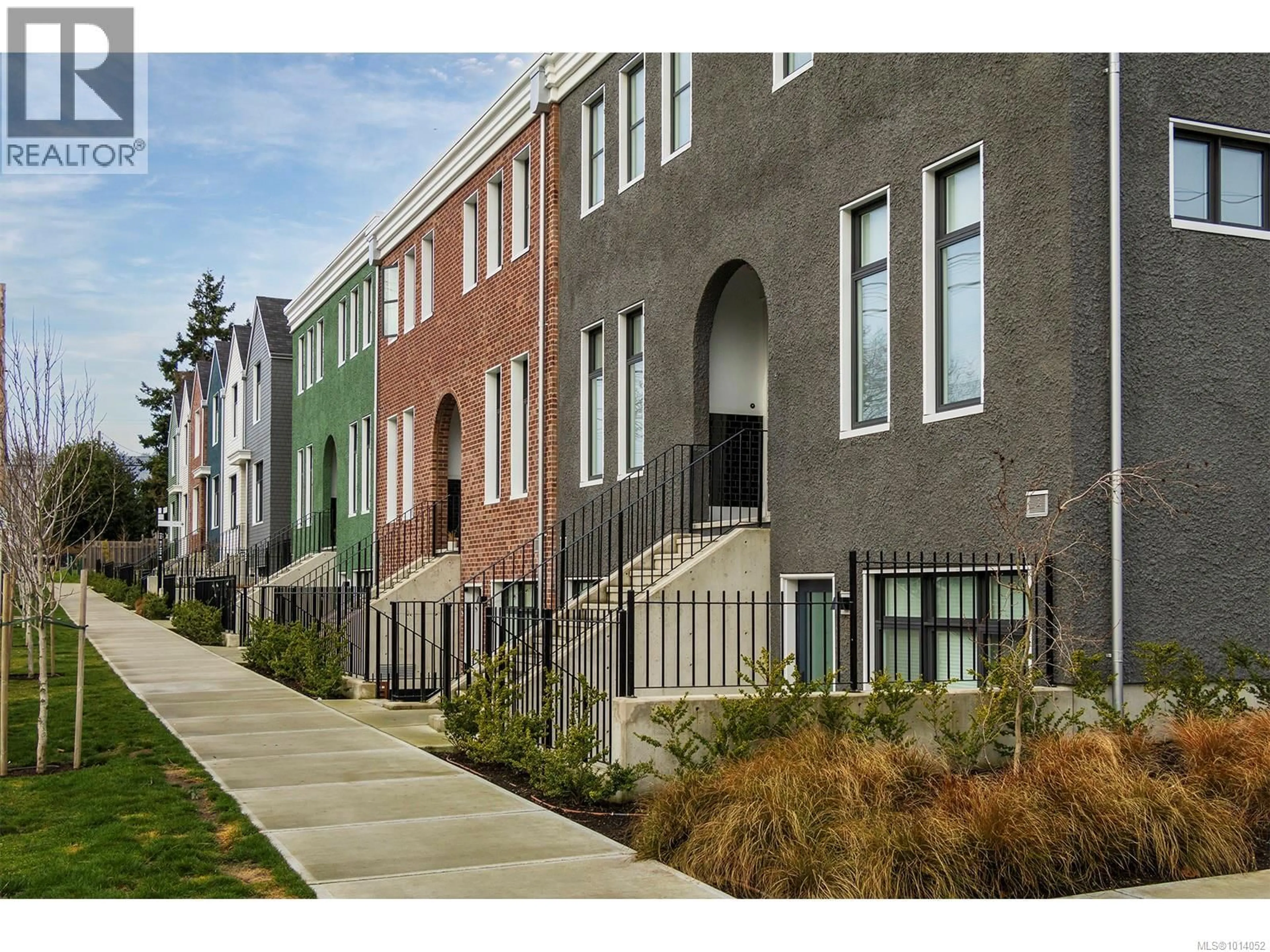 Home with brick exterior material, street for 5 - 230 WILSON STREET, Victoria British Columbia V9A3G2