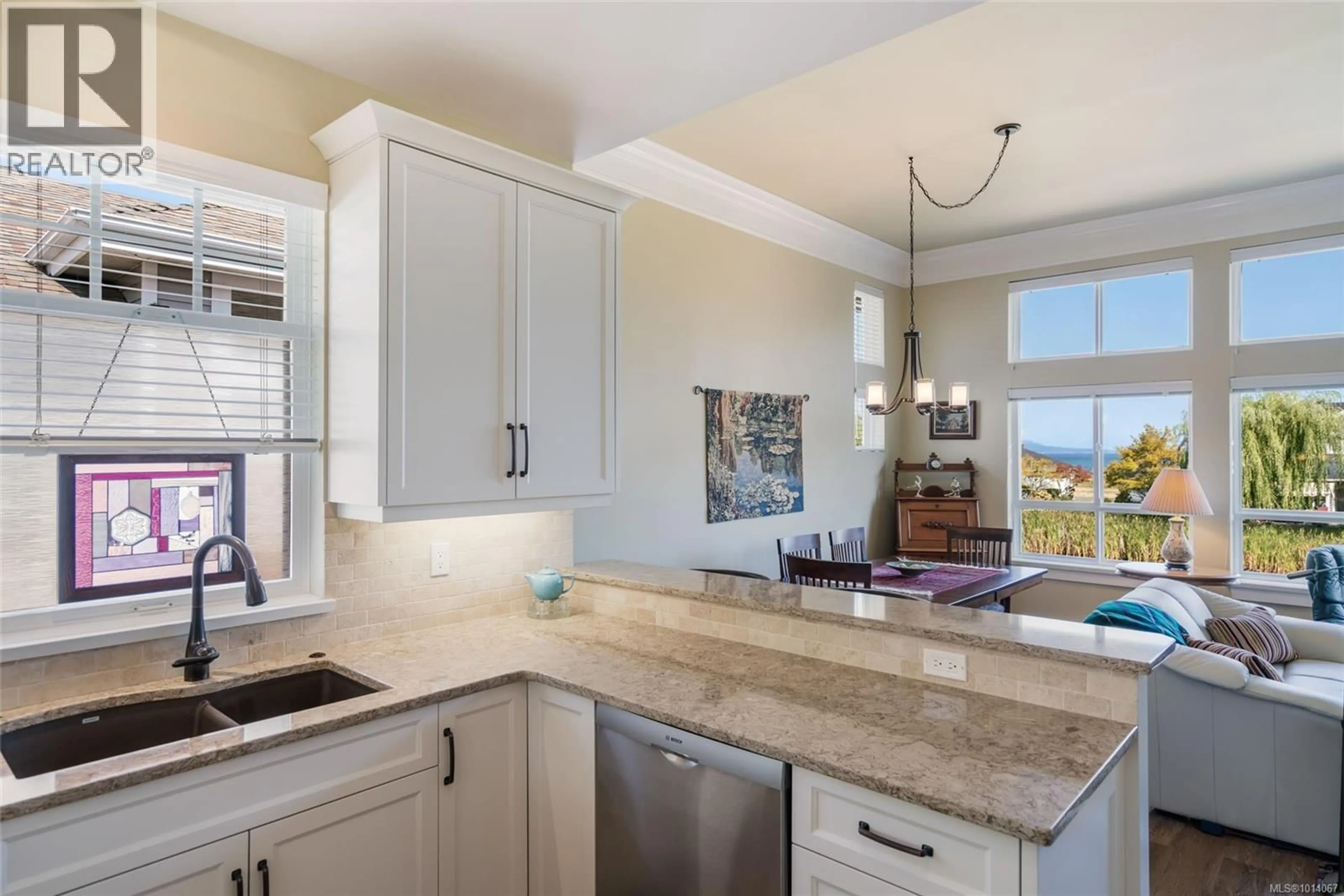 Open concept kitchen, ceramic/tile floor for 1315 SATURNA DRIVE, Parksville British Columbia V9P2X9