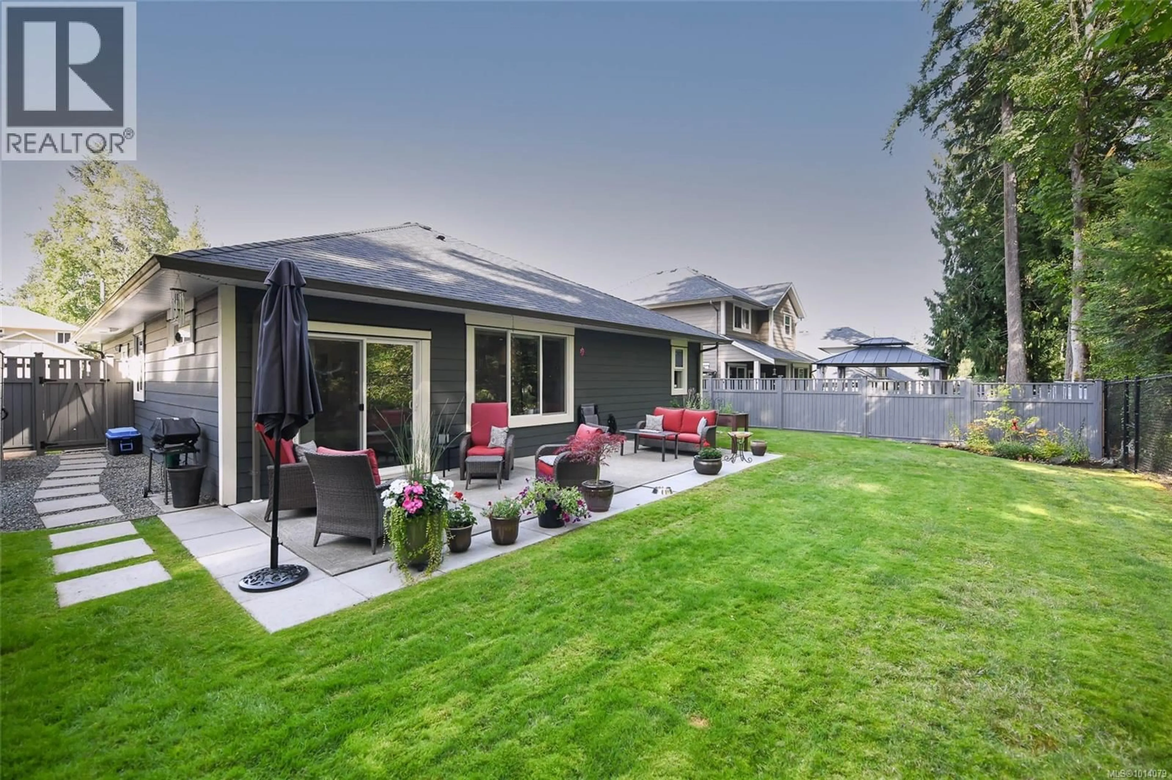Patio, mountain view for 2750 SWANSON STREET, Courtenay British Columbia V9N0C8